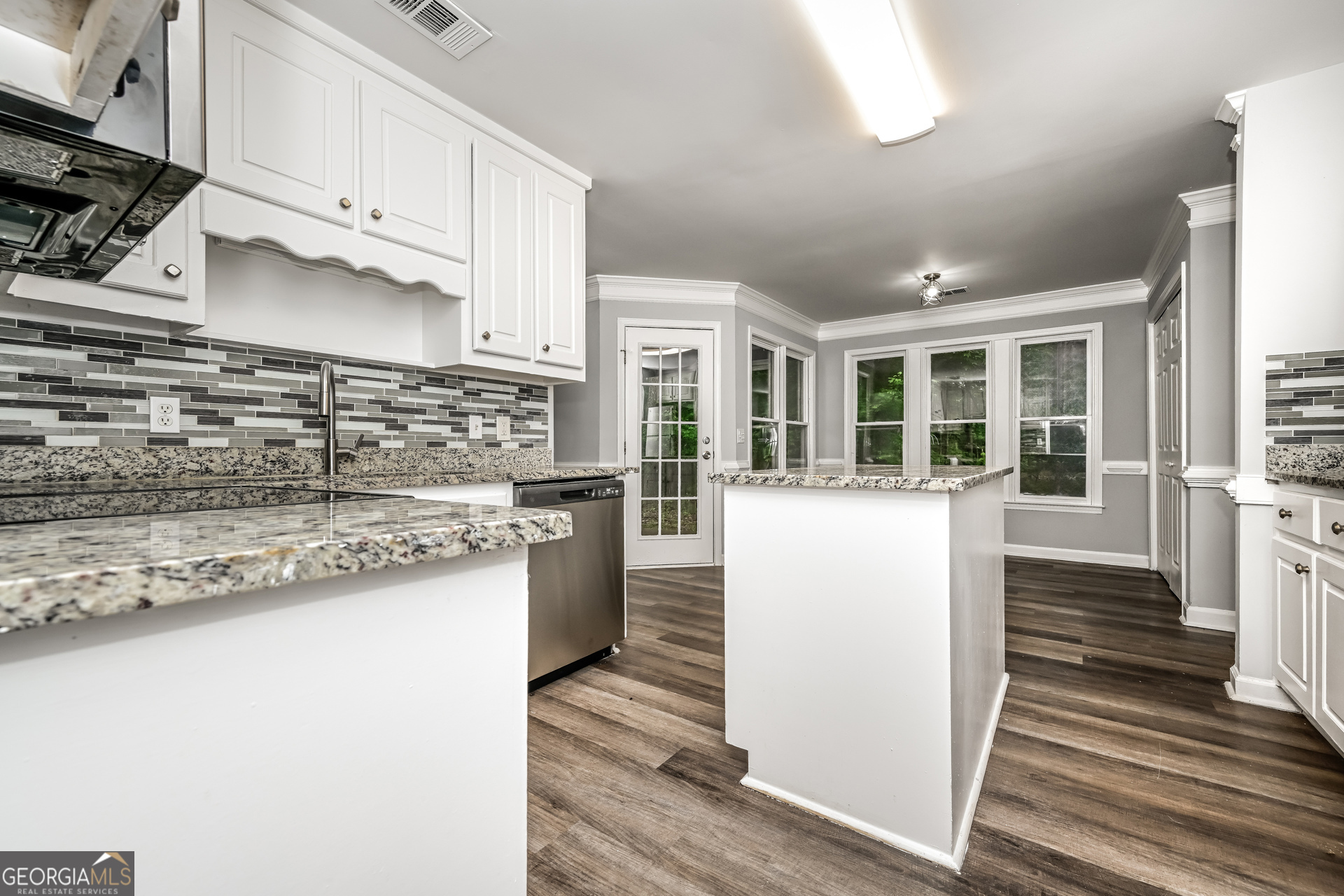 20 Wisteria Boulevard Property Photo 8