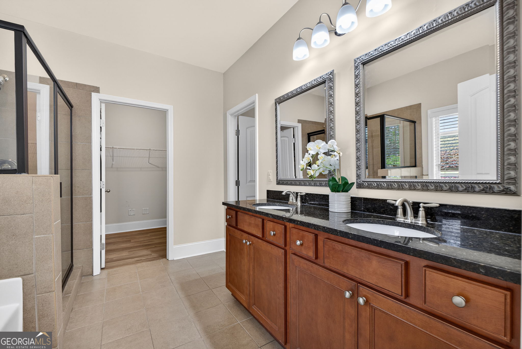 1140 Pebble Creek Lane Property Photo 29