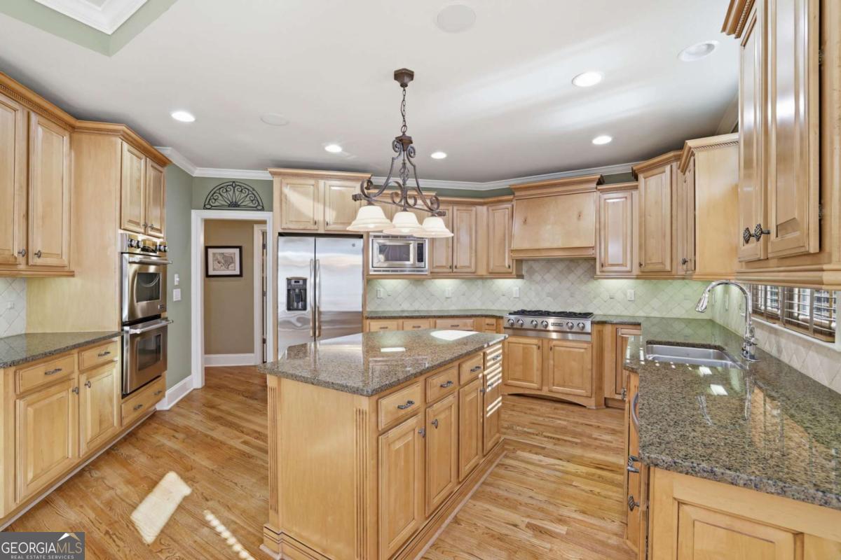 4842 Rushing Rock Way Property Photo 15