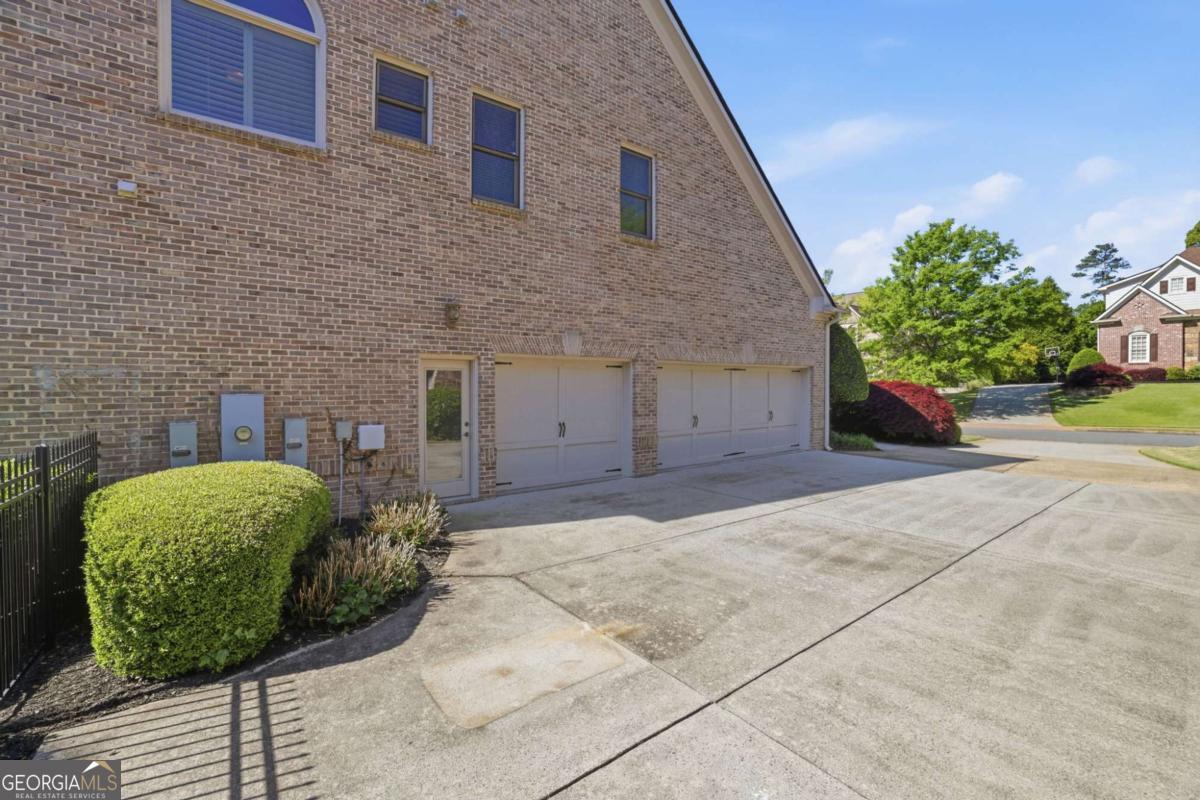 4842 Rushing Rock Way Property Photo 68