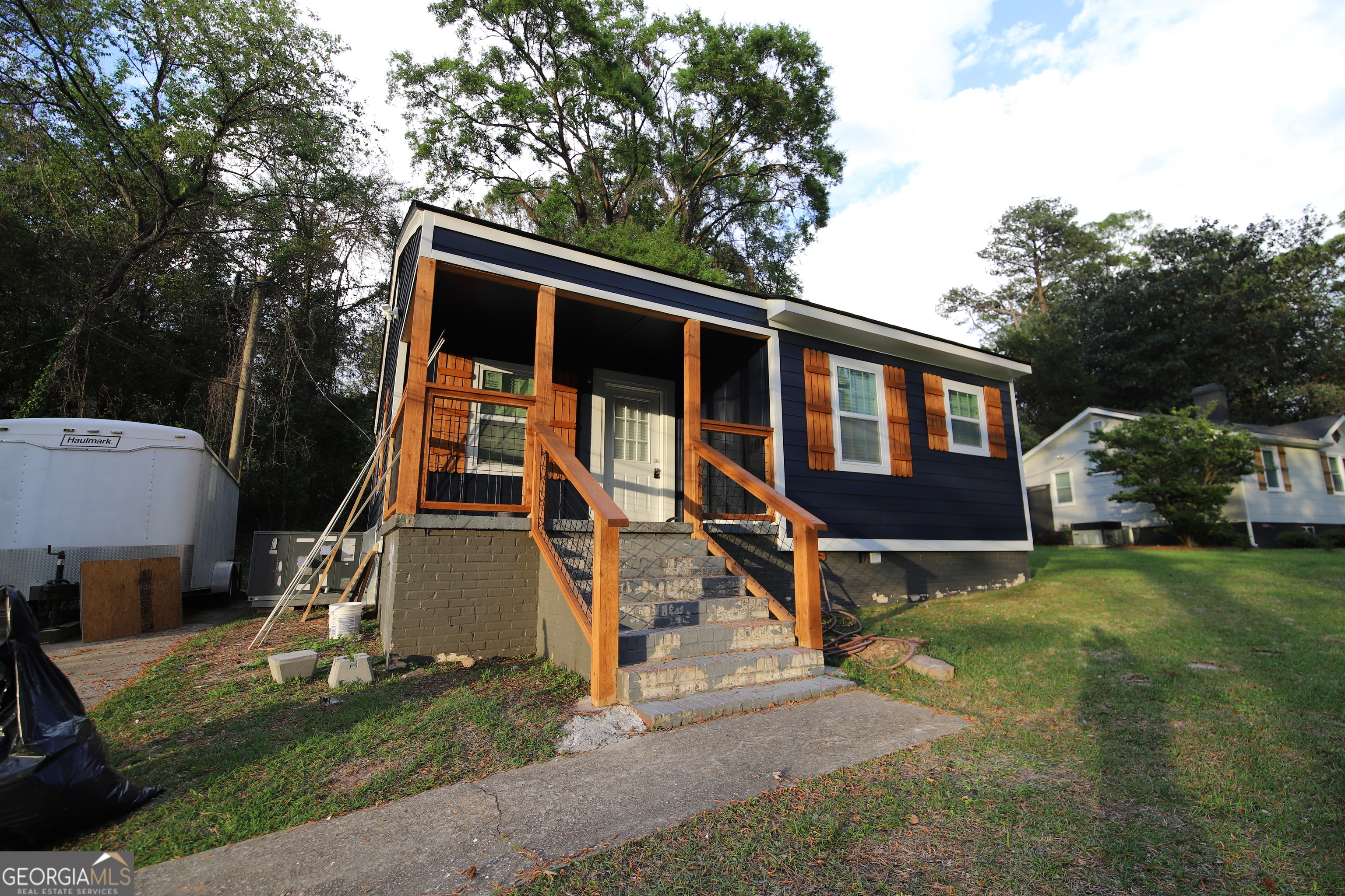 112 Saynor Circle Property Photo 1
