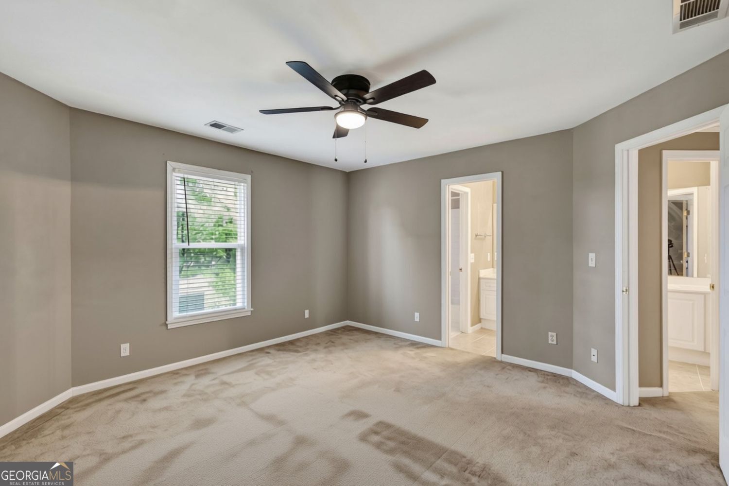 2456 Stonecroft Way Nw Property Photo 17