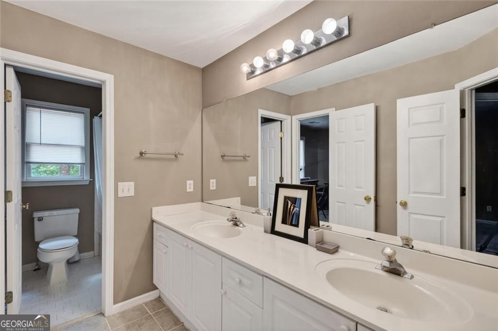 2456 Stonecroft Way Nw Property Photo 18