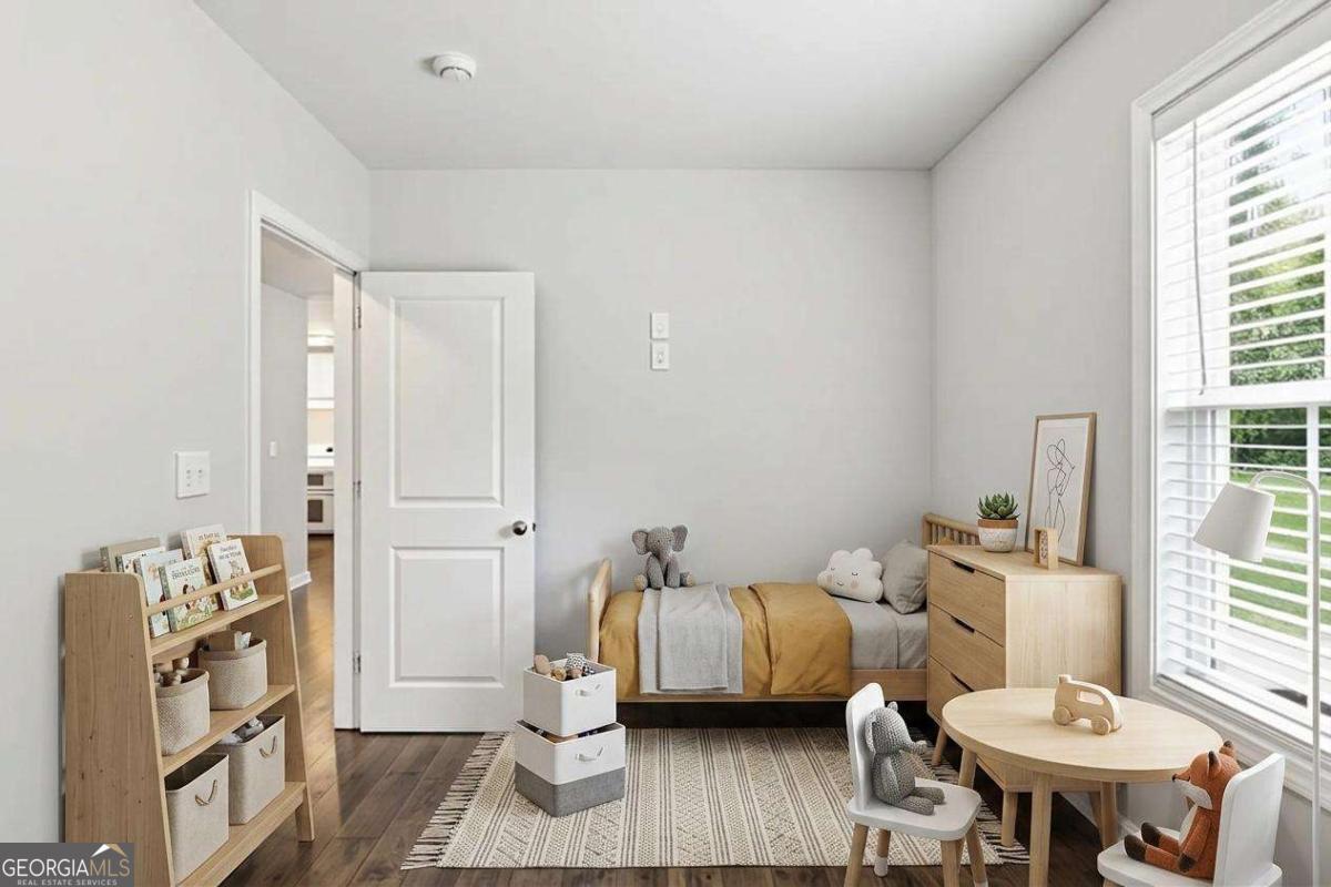 211 First Street Property Photo 8