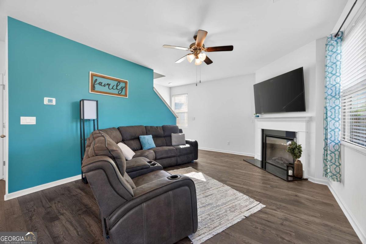 1740 Middle Brook Drive Property Photo 11