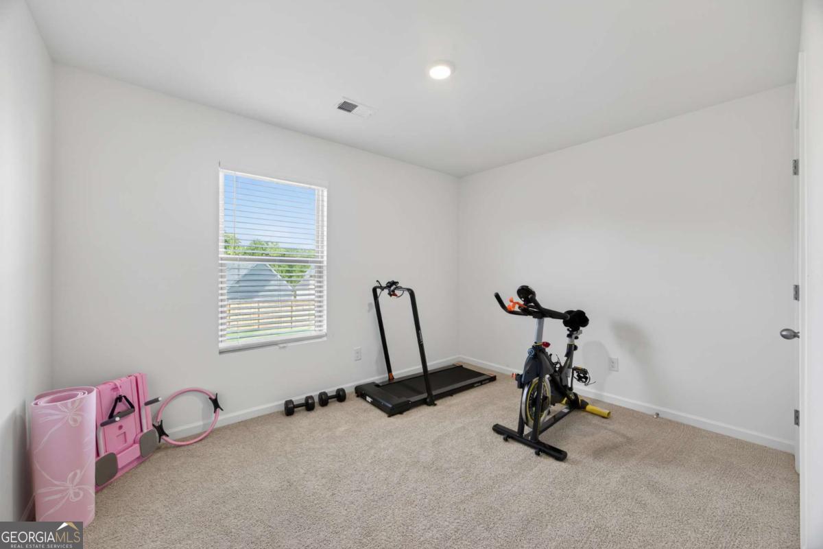 1740 Middle Brook Drive Property Photo 15