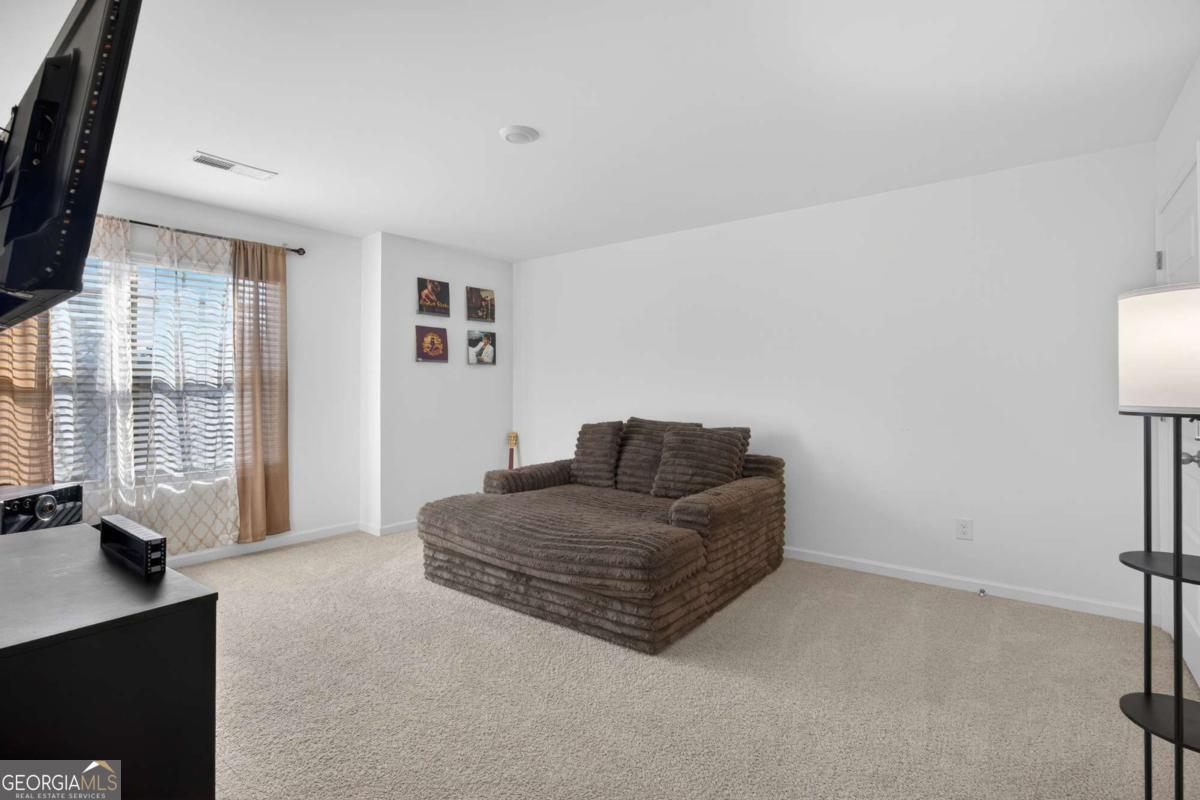 1740 Middle Brook Drive Property Photo 22