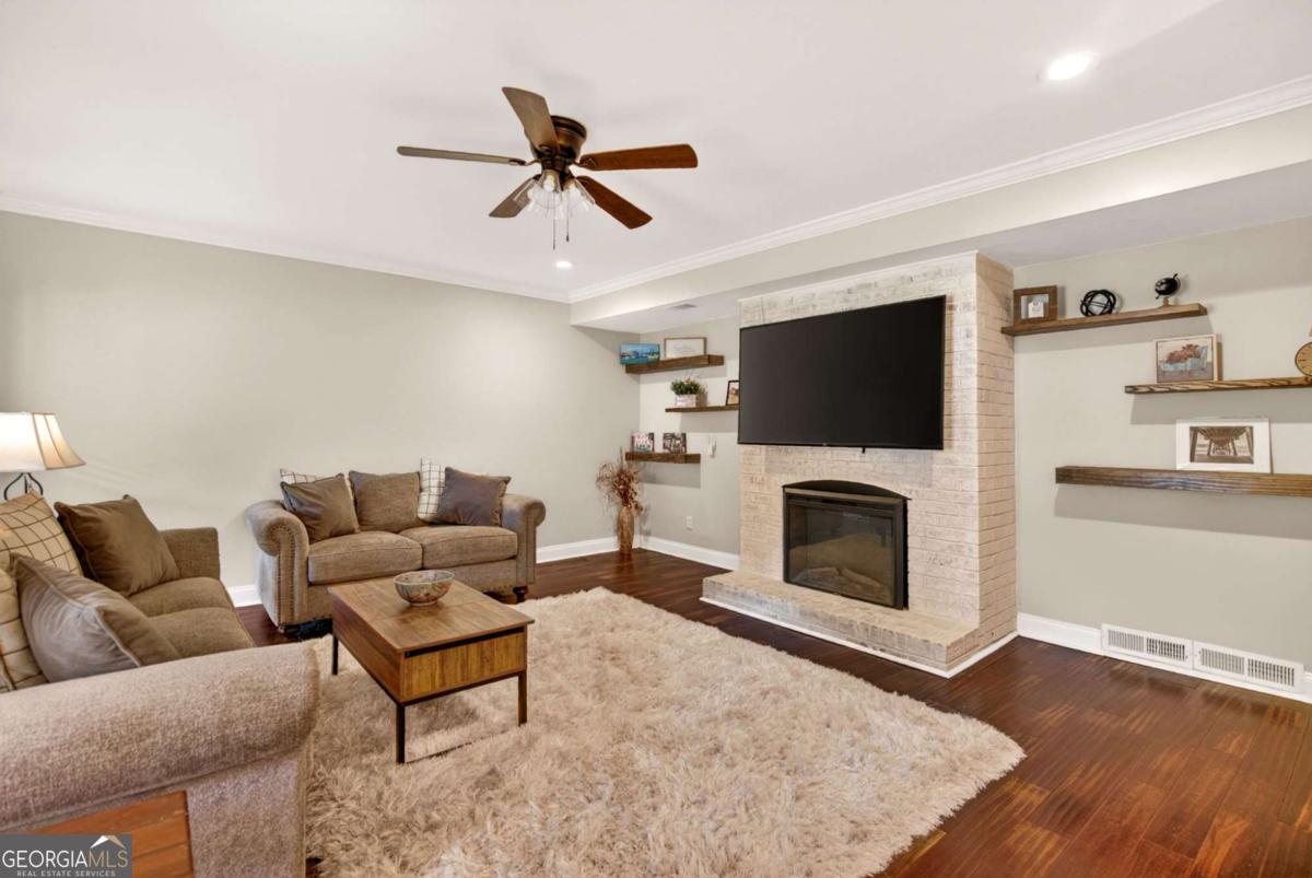 505 Wyncourtney Drive Property Photo 30