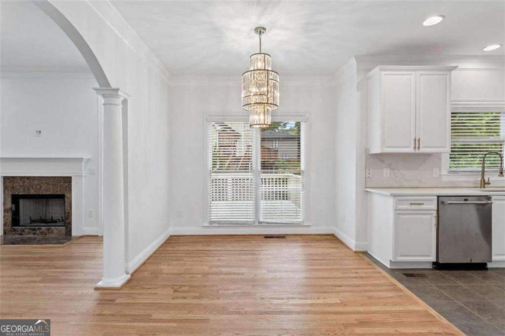 1711 Summit Glen Lane Ne Property Photo 9