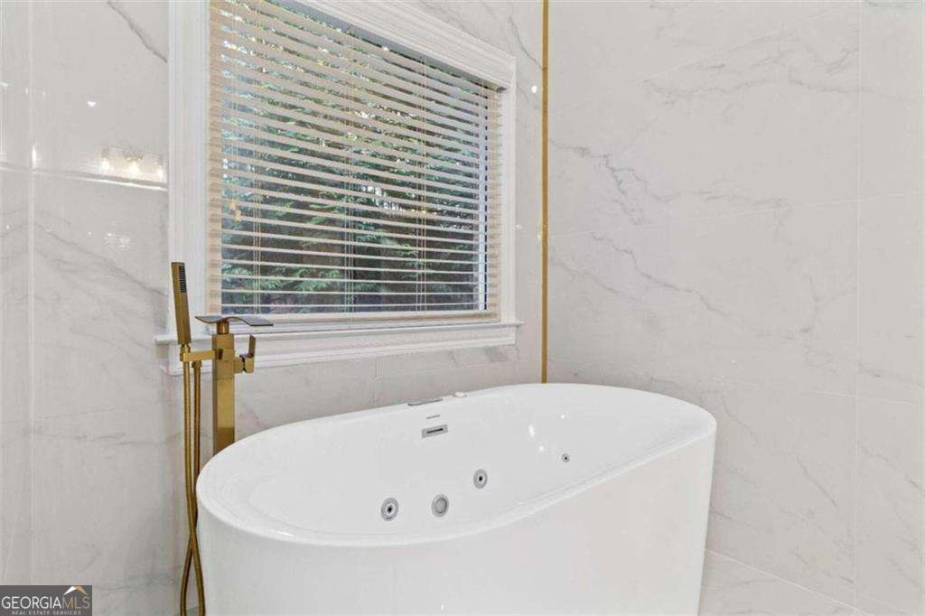 1711 Summit Glen Lane Ne Property Photo 20