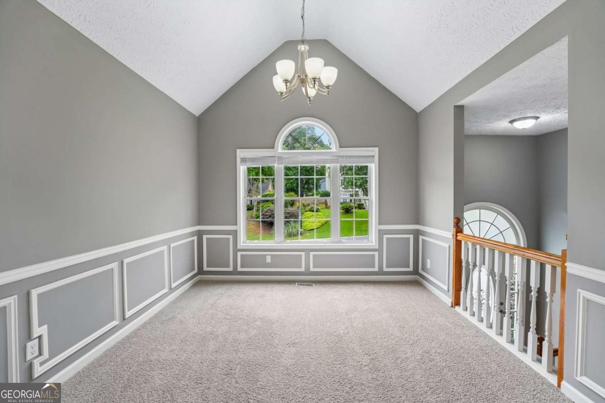 209 Eagle Glen Court Property Photo 2