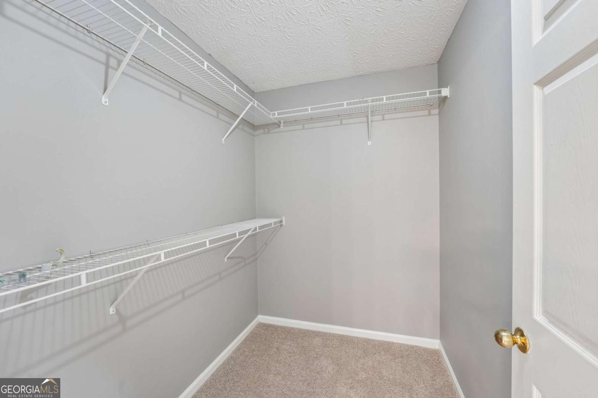 209 Eagle Glen Court Property Photo 15