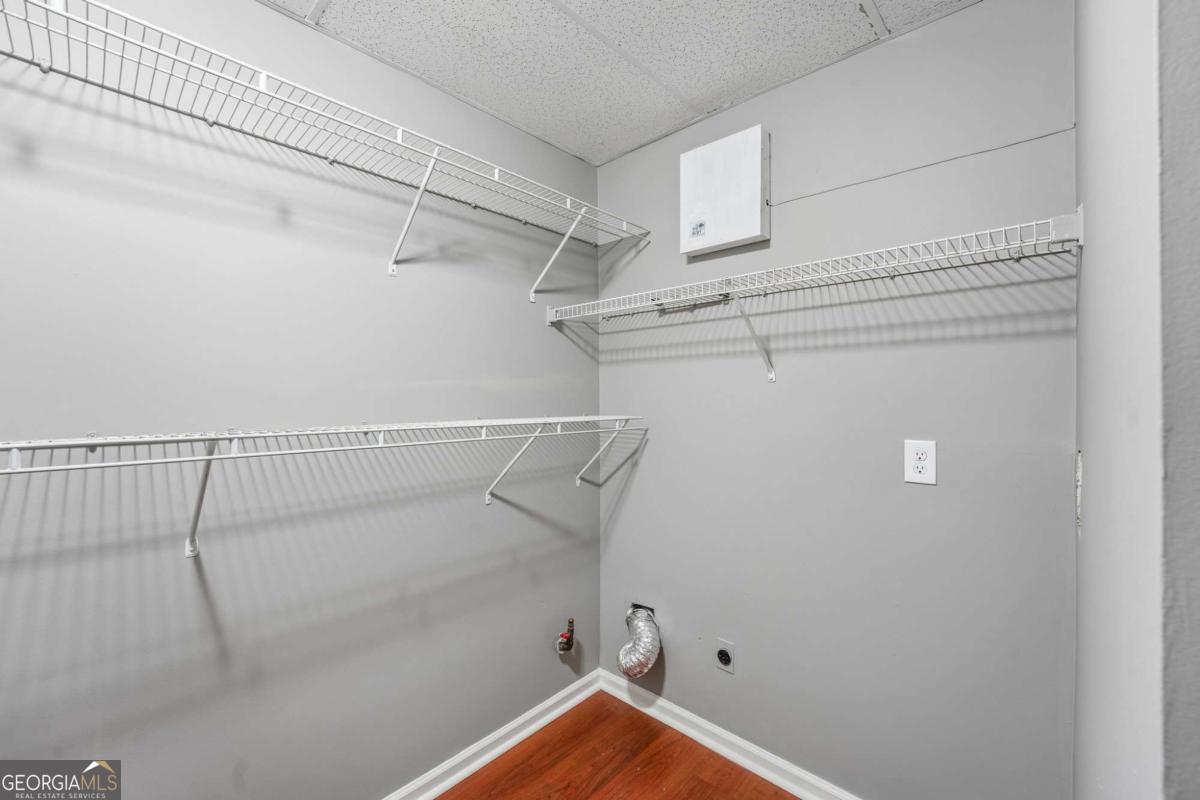 209 Eagle Glen Court Property Photo 19