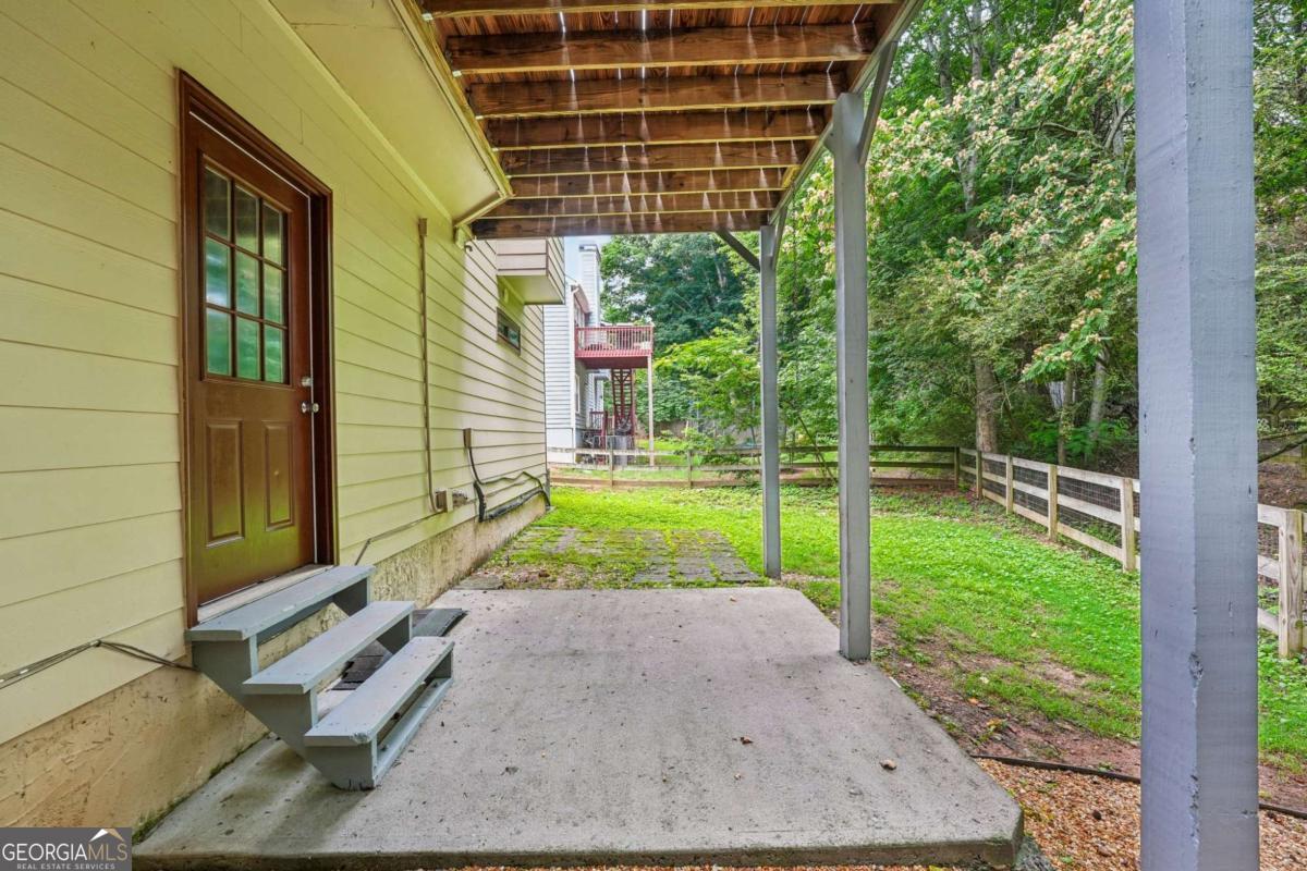 209 Eagle Glen Court Property Photo 28