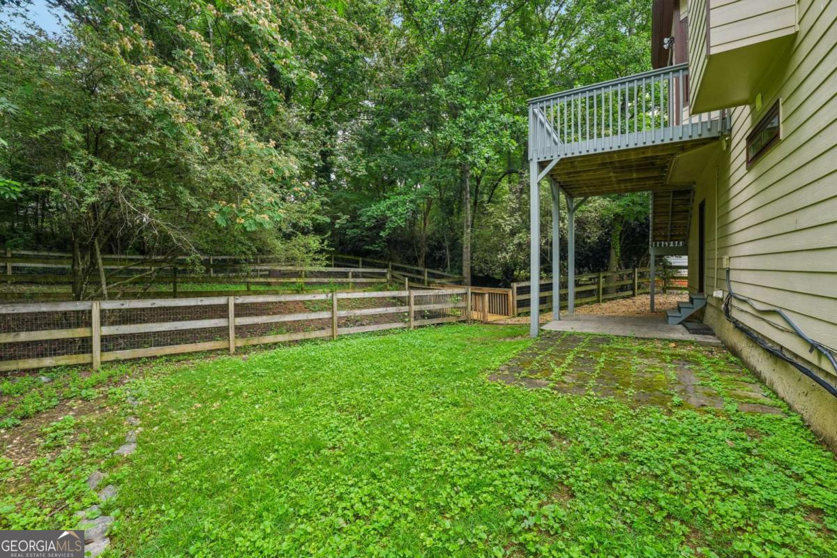 209 Eagle Glen Court Property Photo 29