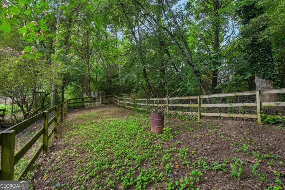 209 Eagle Glen Court Property Photo 31