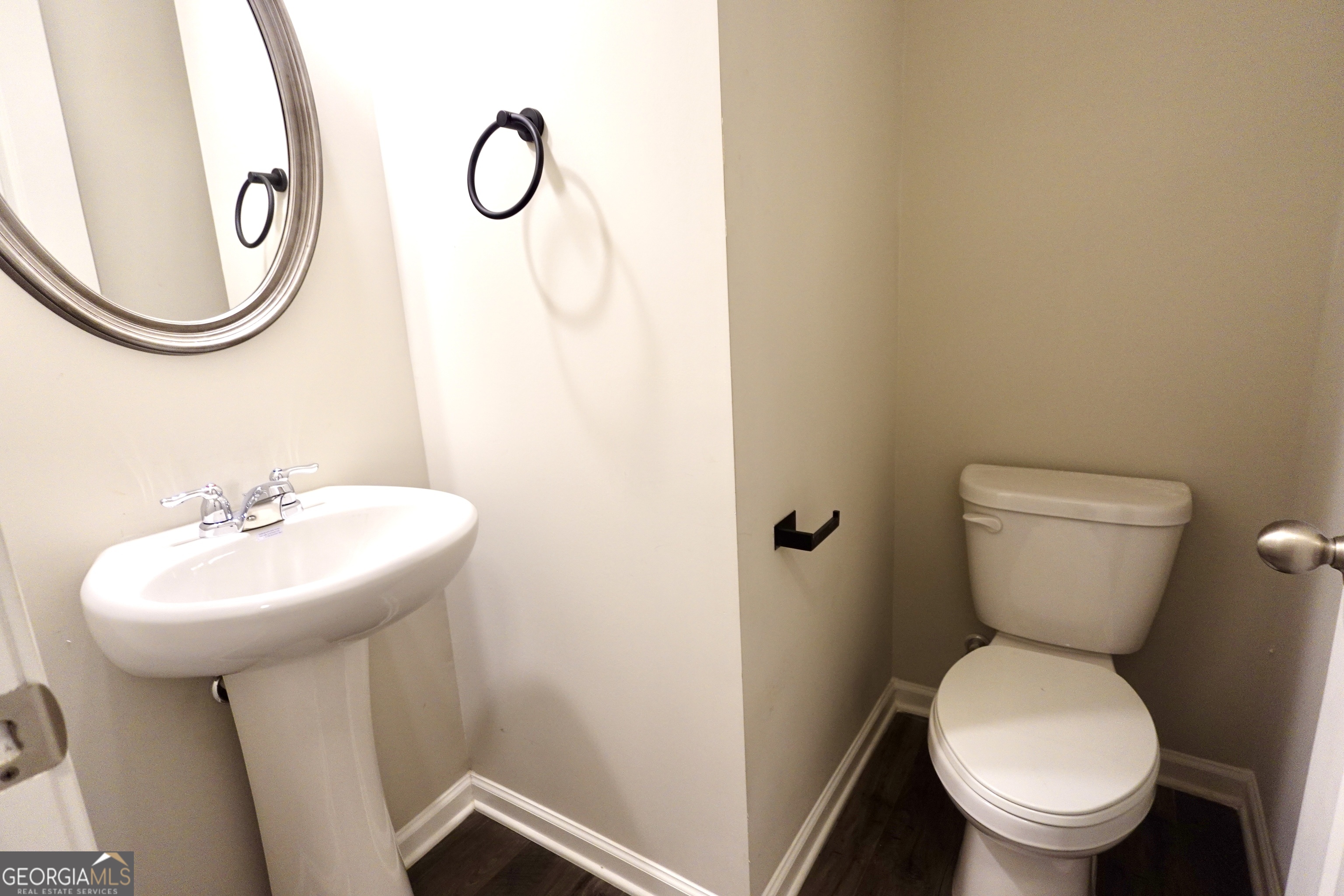 2537 Centennial Place Property Photo 7
