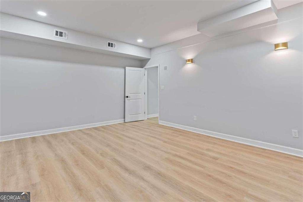 2023 Stoneleigh Drive Property Photo 43