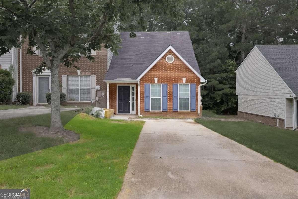 1324 Hollenbeck Lane Property Photo 1