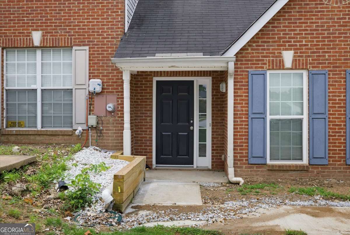 1324 Hollenbeck Lane Property Photo 4