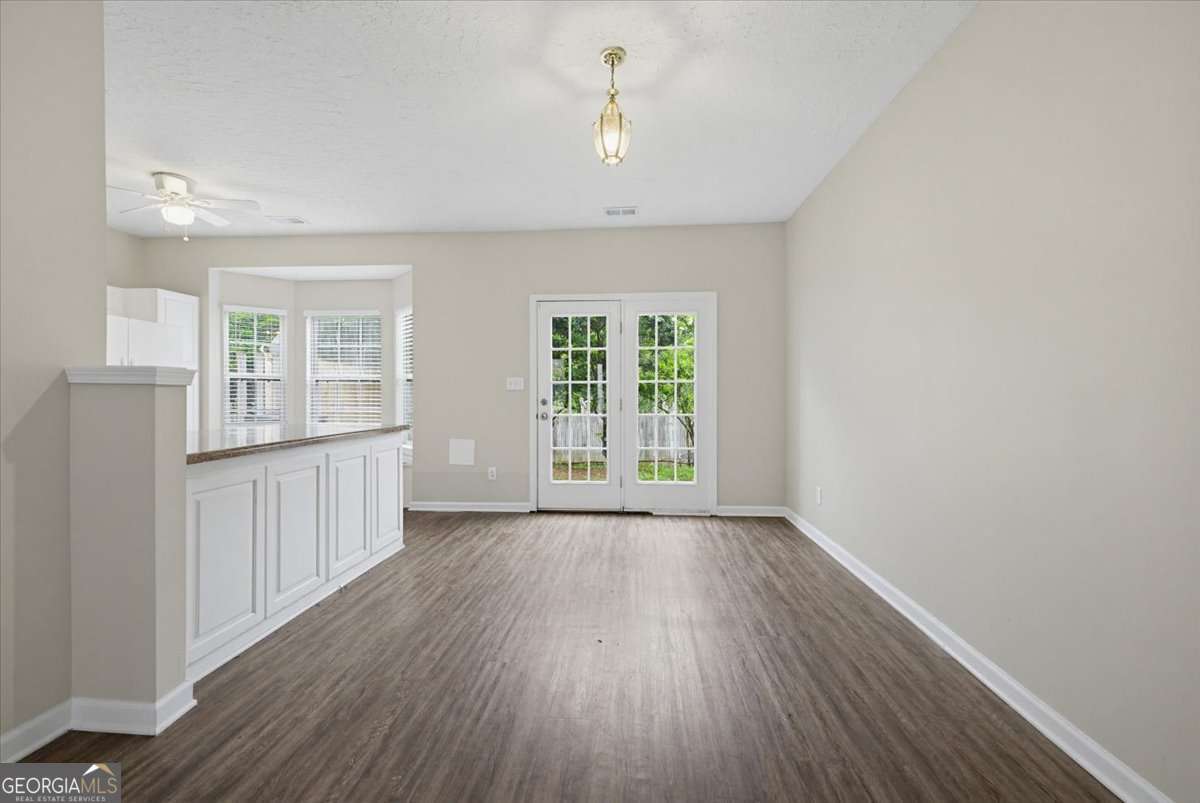 26 Hampton Drive Property Photo 8