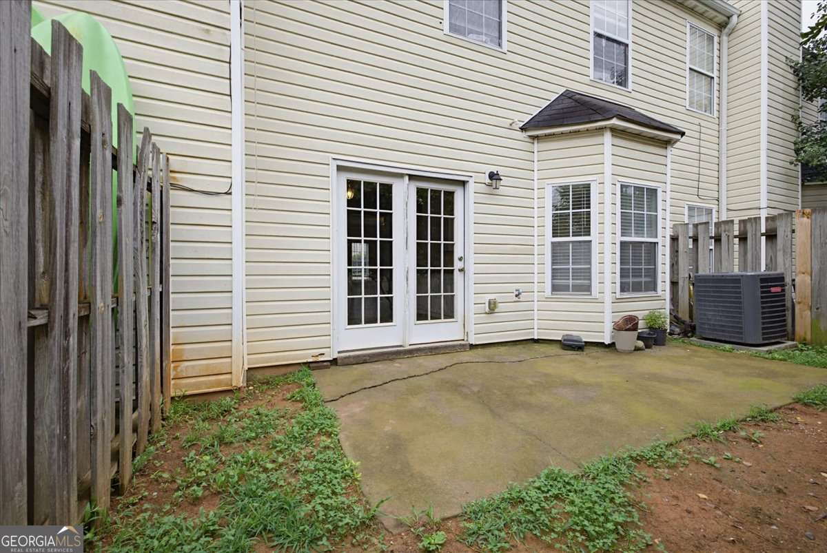 26 Hampton Drive Property Photo 24