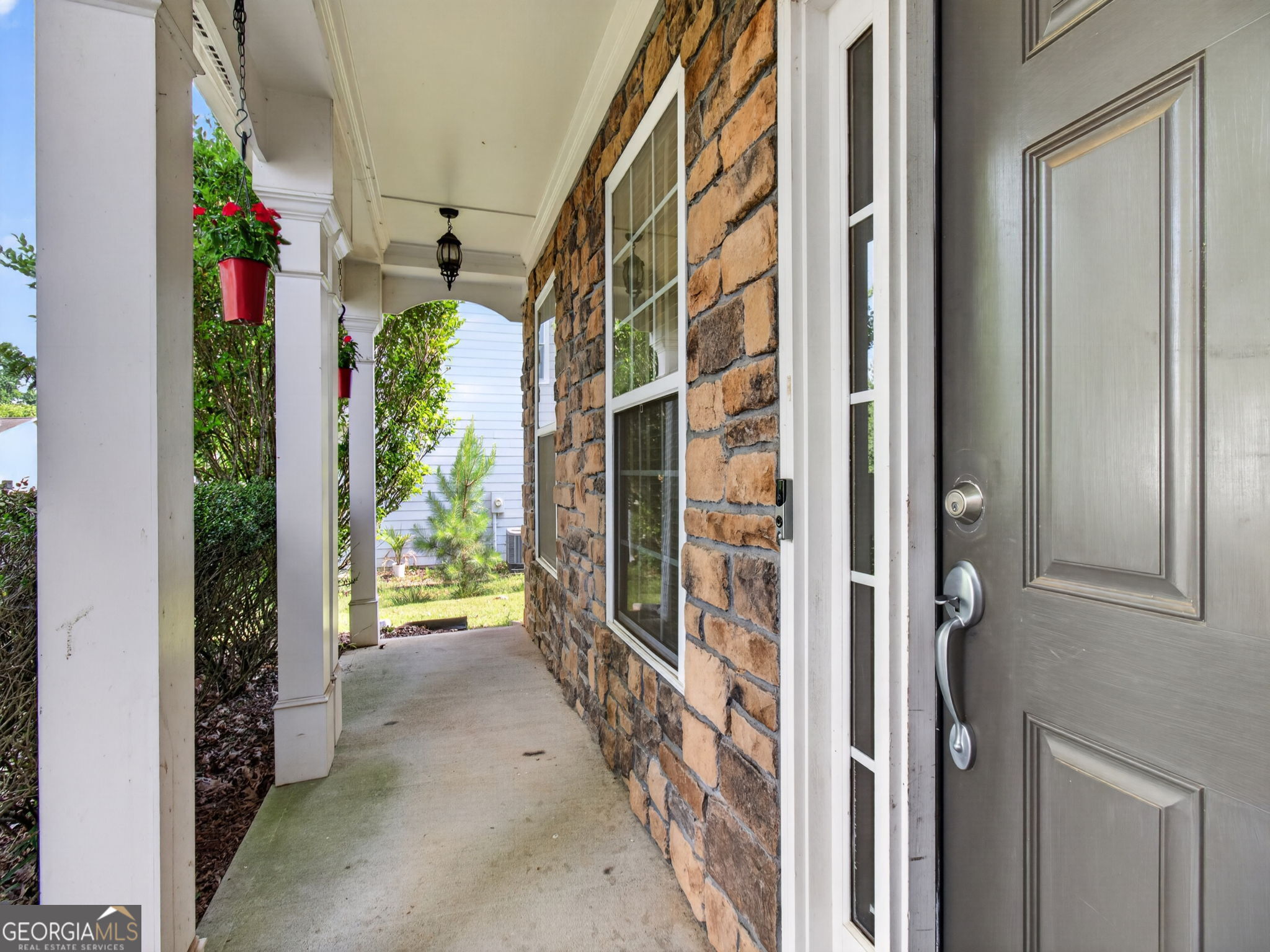 5135 Fieldgate Ridge Drive Property Photo 4