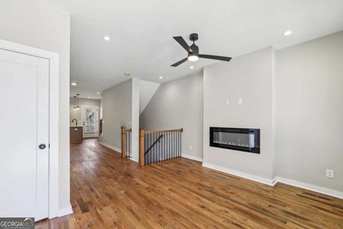 1095 Tucker Avenue # 408 Property Photo 4
