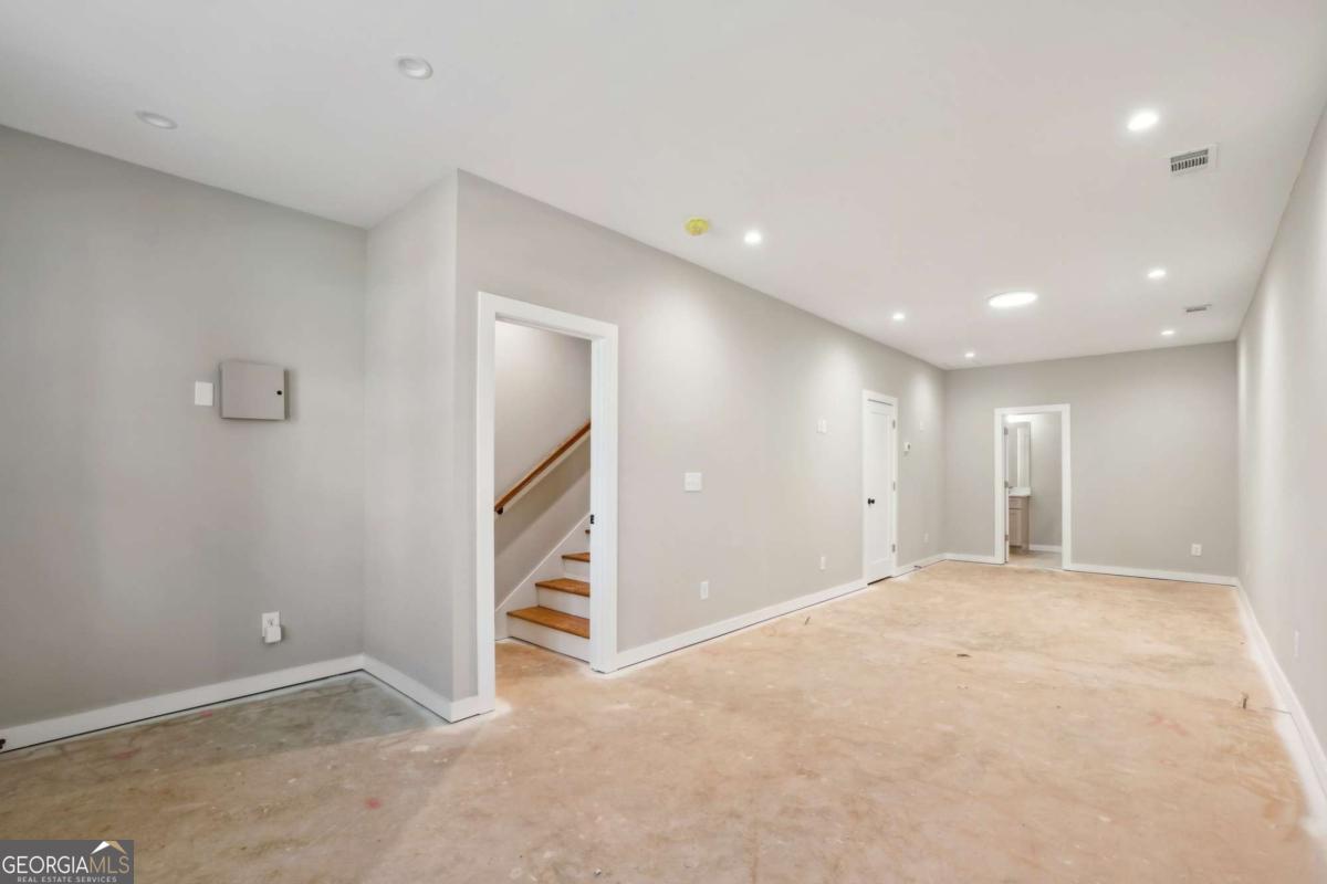 1095 Tucker Avenue # 408 Property Photo 20