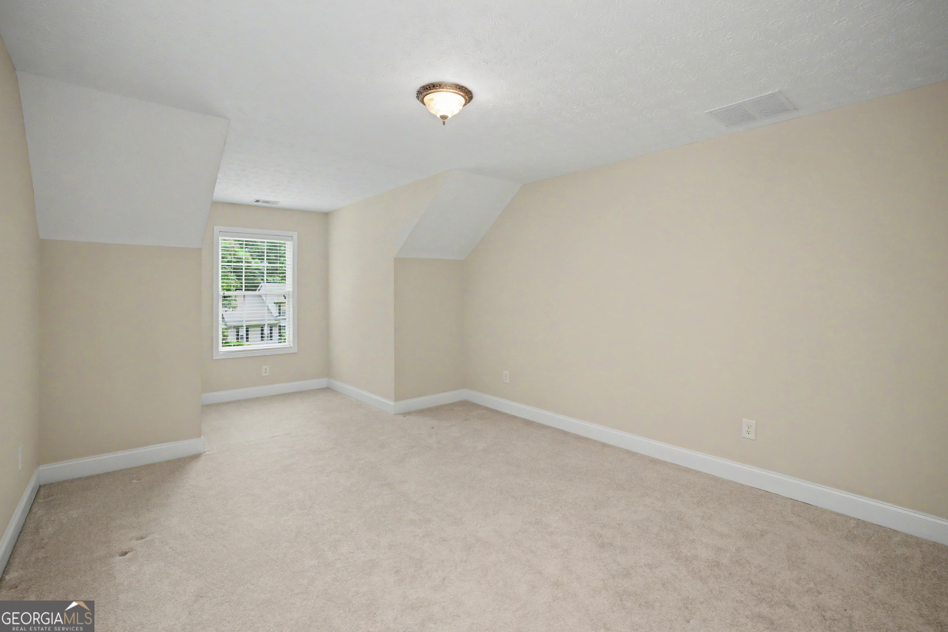 107 Cameron Pointe Drive Property Photo 33