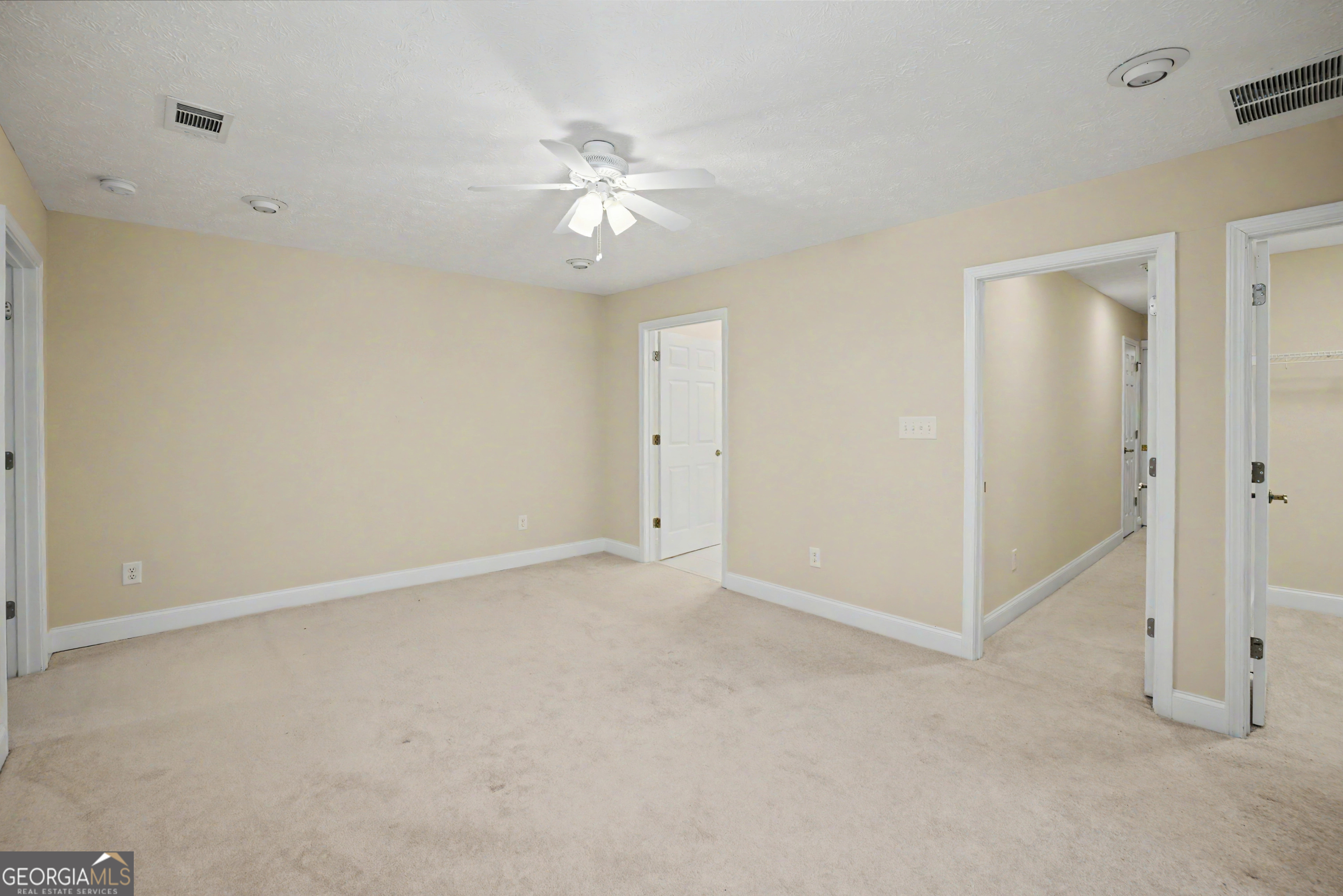 107 Cameron Pointe Drive Property Photo 34