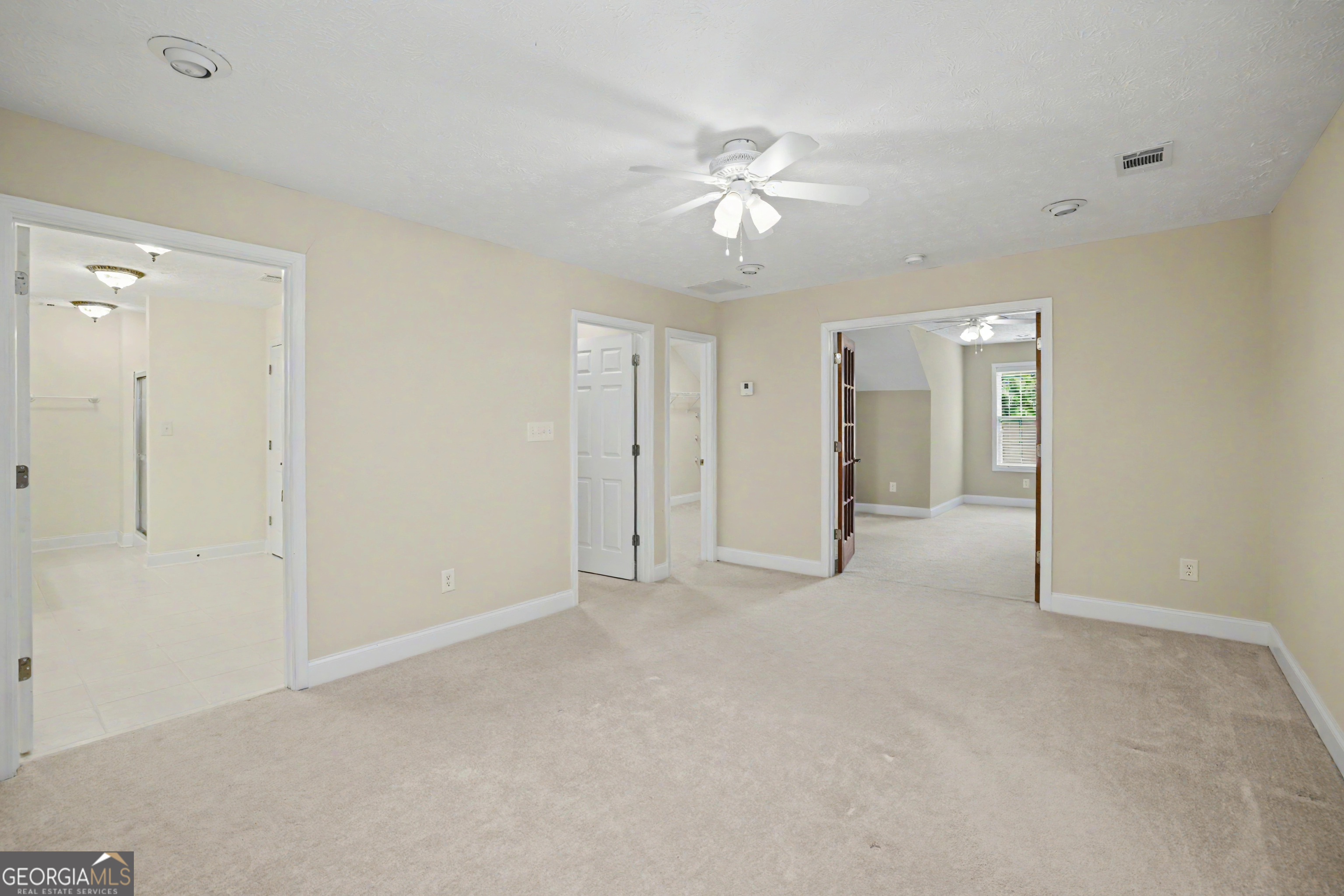 107 Cameron Pointe Drive Property Photo 35