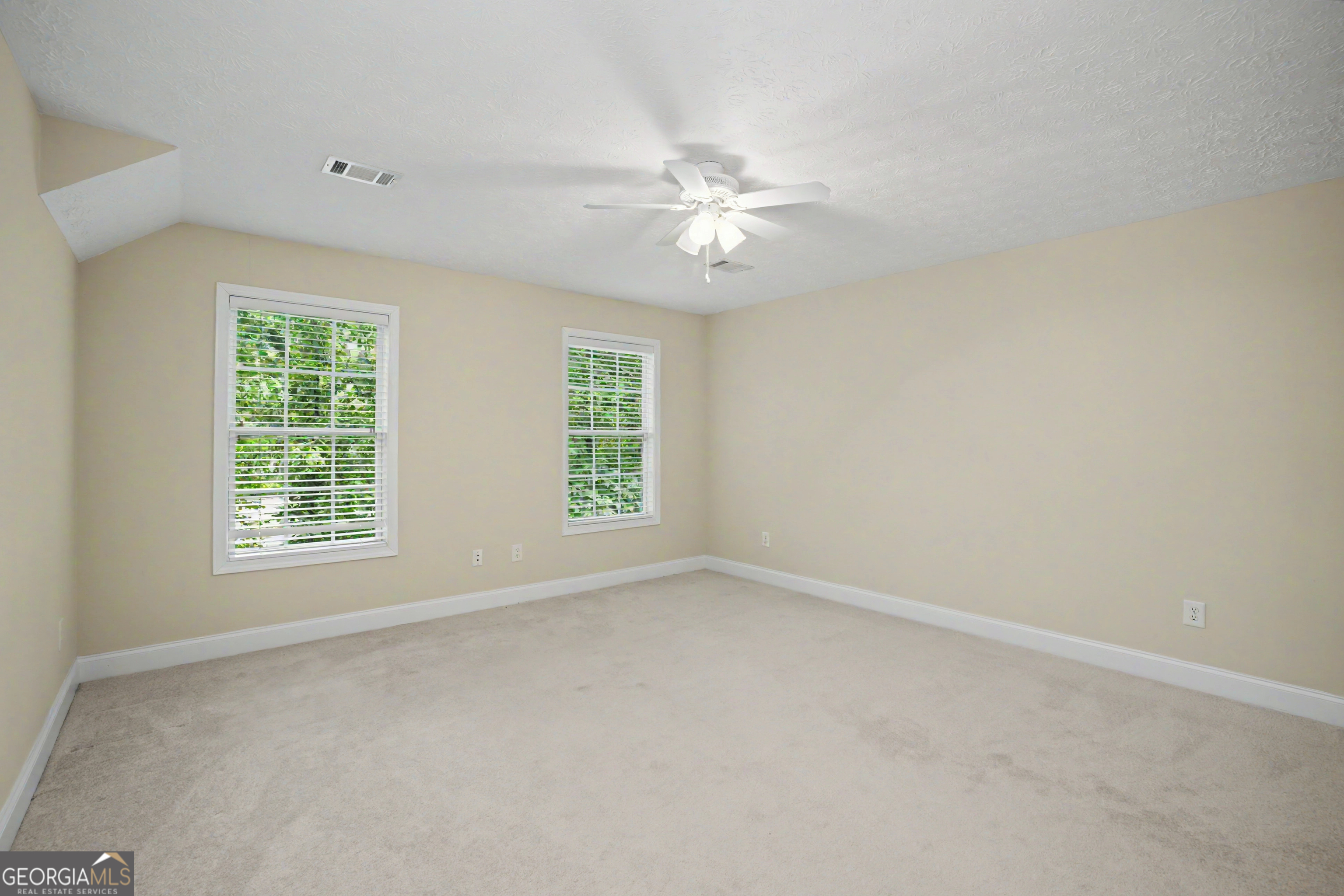 107 Cameron Pointe Drive Property Photo 39