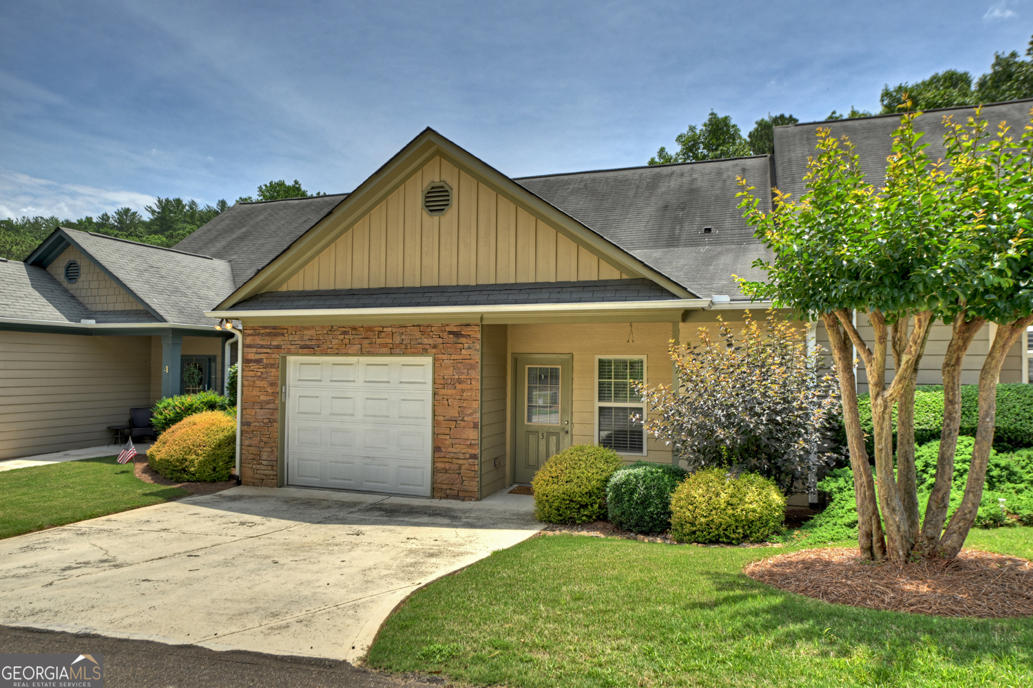 222 Ridgehaven Trail Property Photo 1