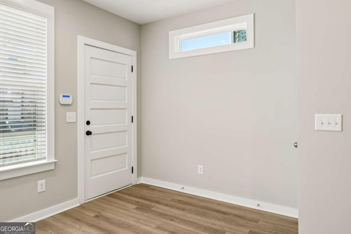 1095 Tucker Avenue # 401 Property Photo 3