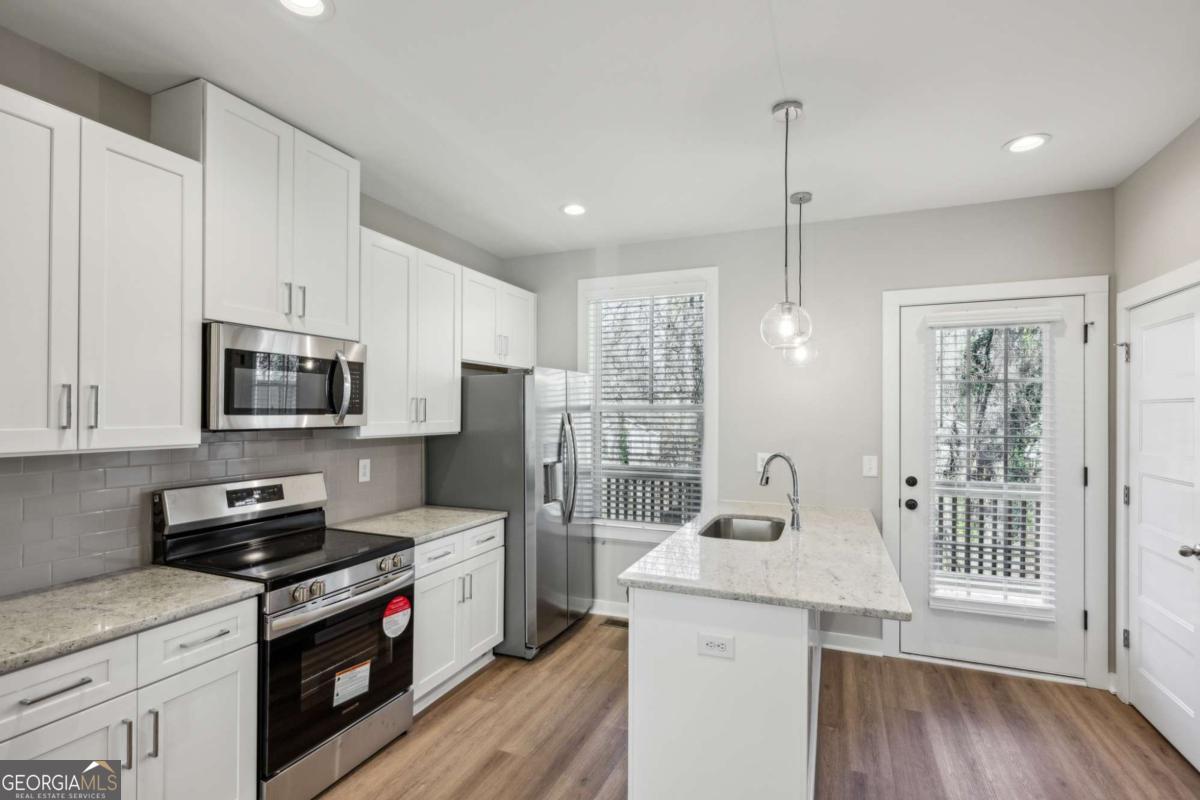 1095 Tucker Avenue # 401 Property Photo 8
