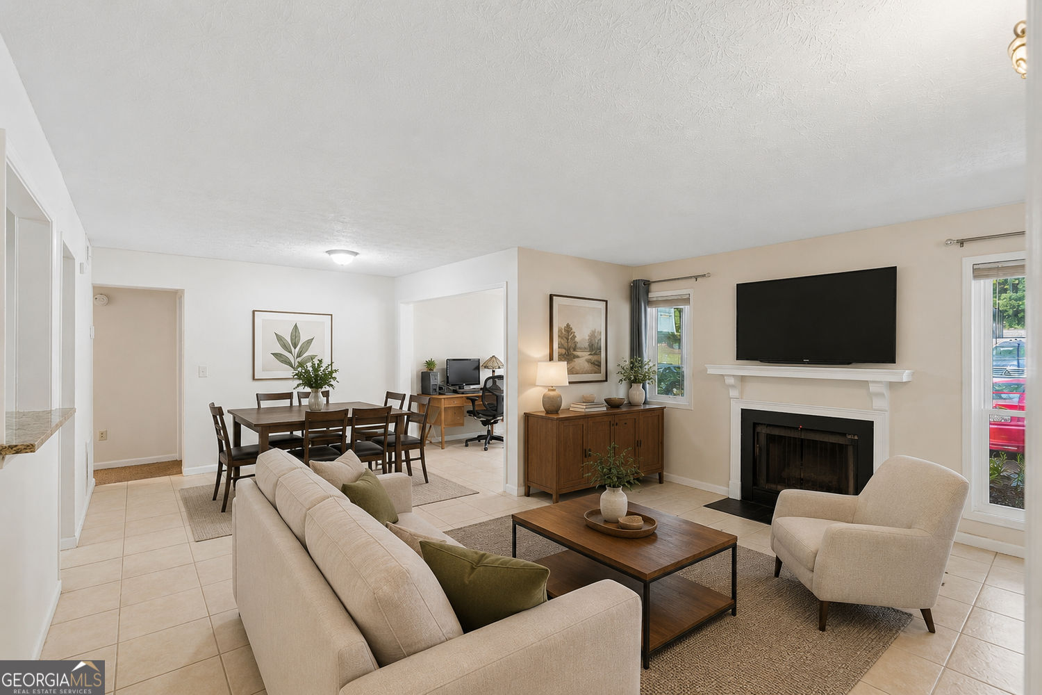 3985 Woodridge Way # 11 Property Photo 6