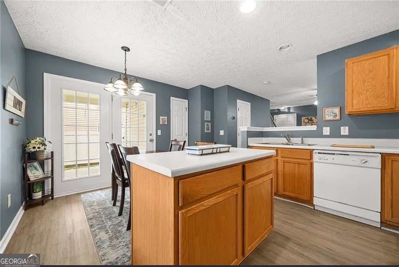 188 Ilex Drive Property Photo 4