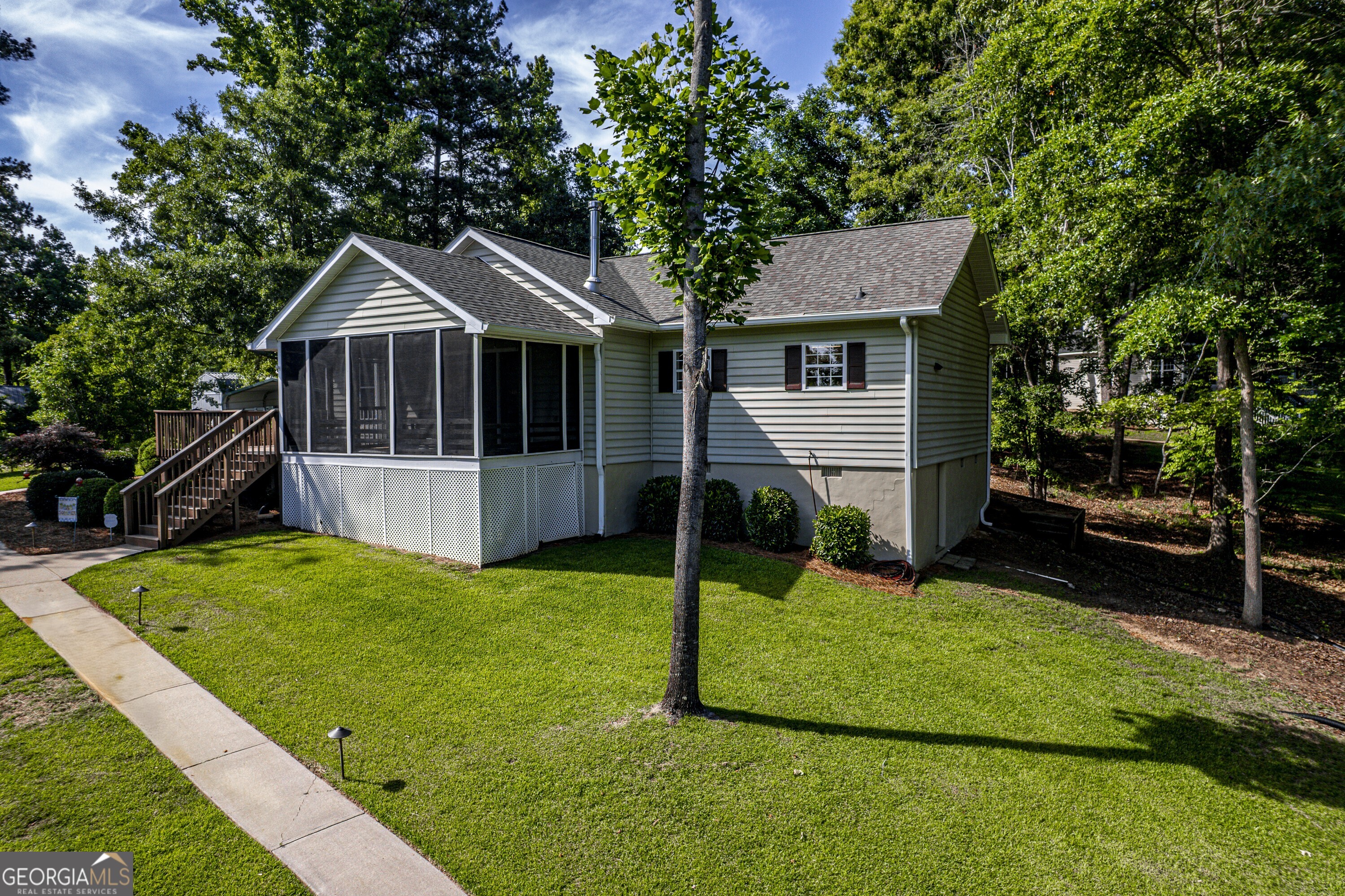 114 Little River Court Property Photo 3