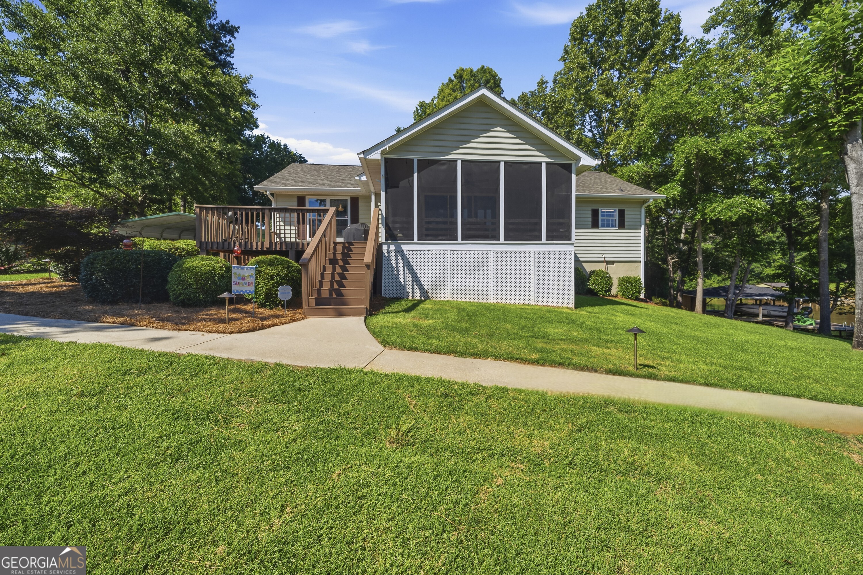 114 Little River Court Property Photo 4