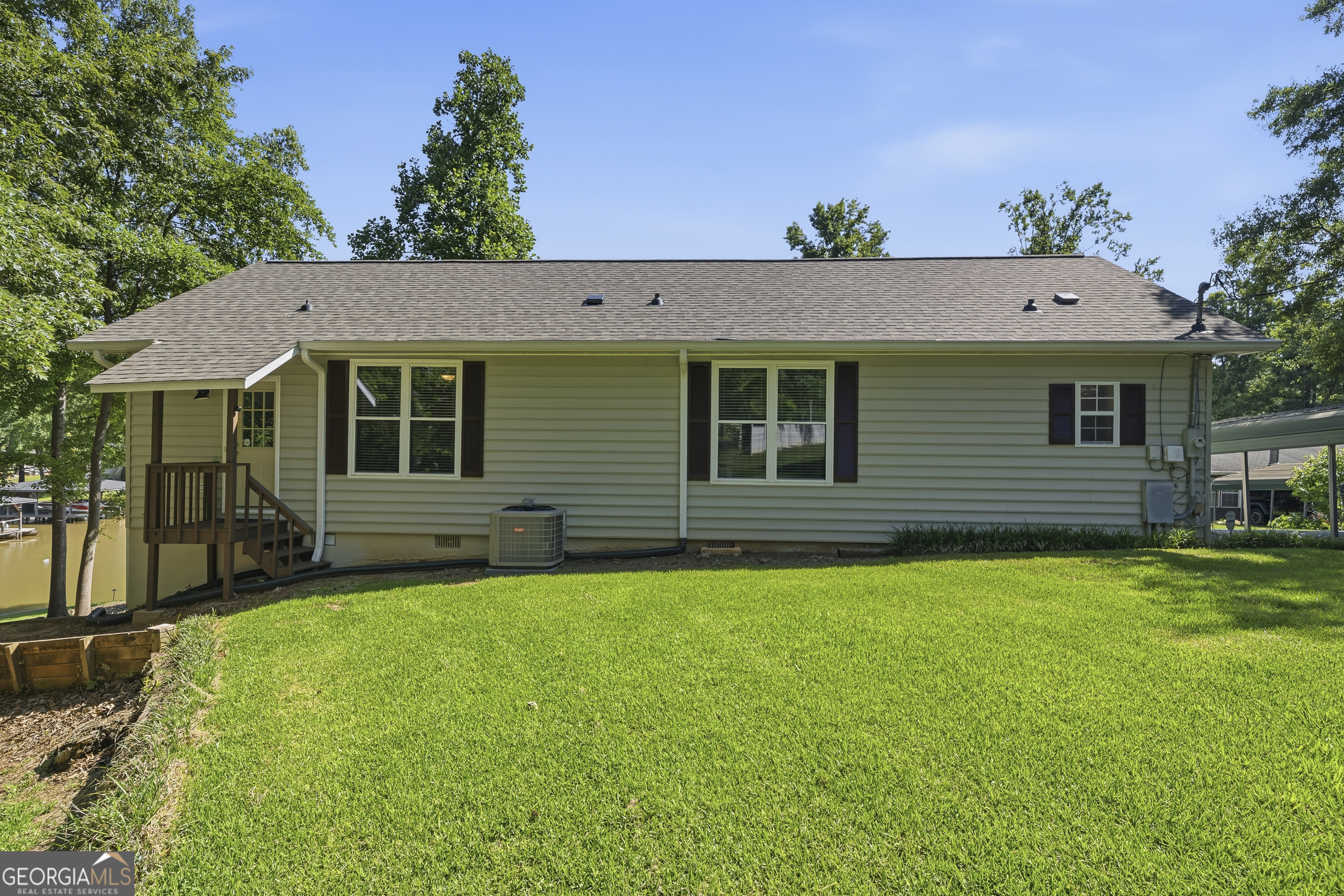 114 Little River Court Property Photo 6