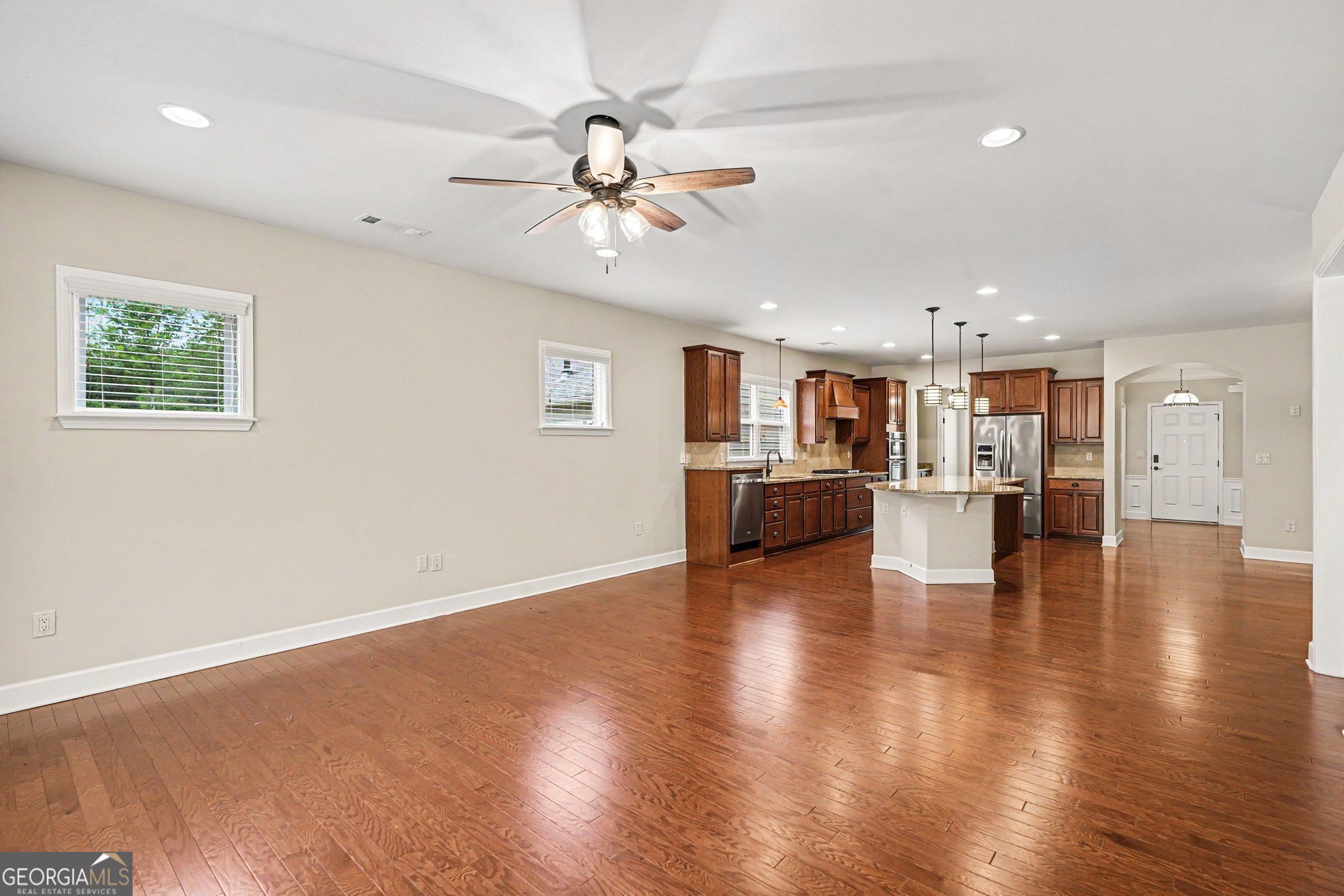 102 Crape Myrtle Drive Property Photo 6