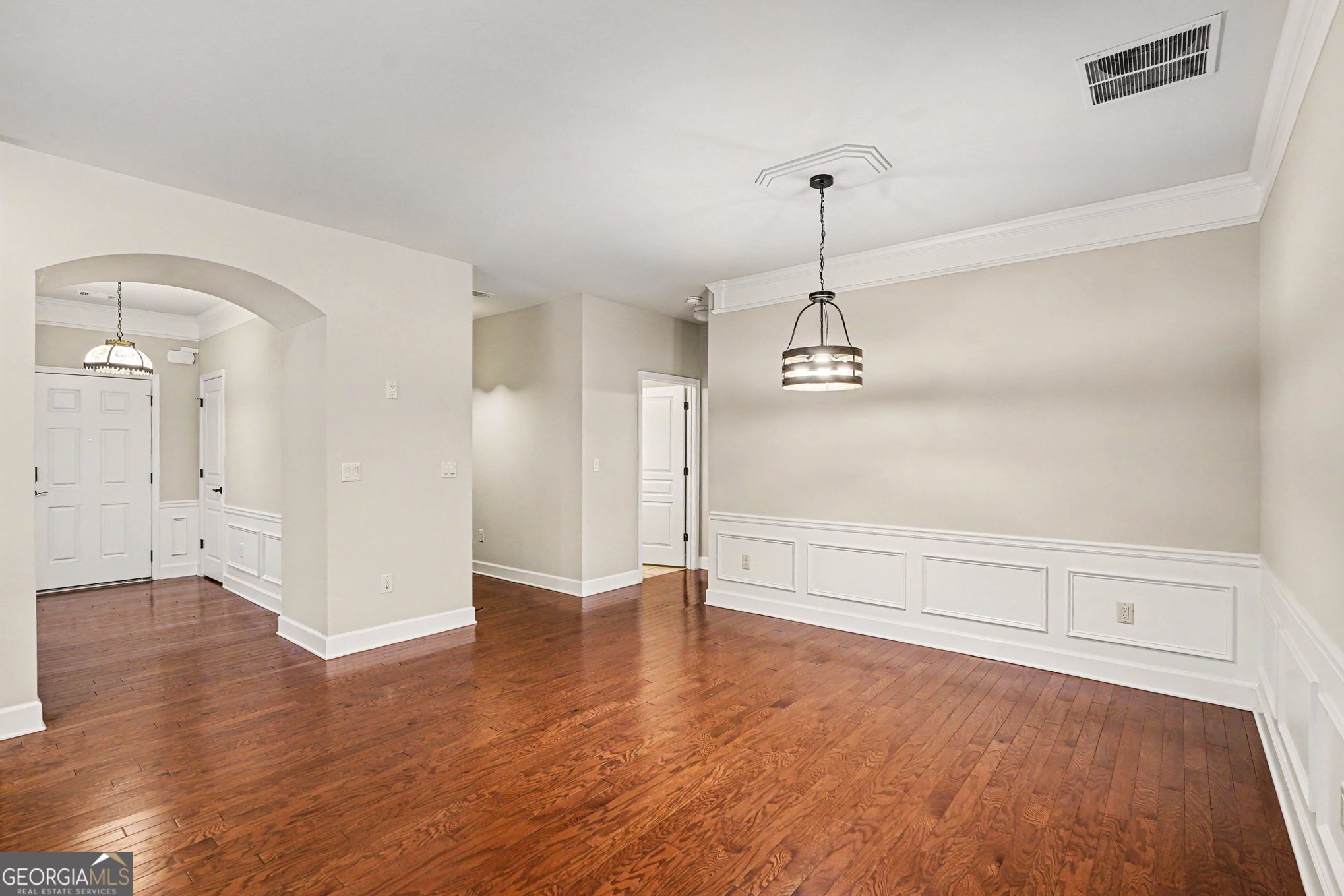102 Crape Myrtle Drive Property Photo 8