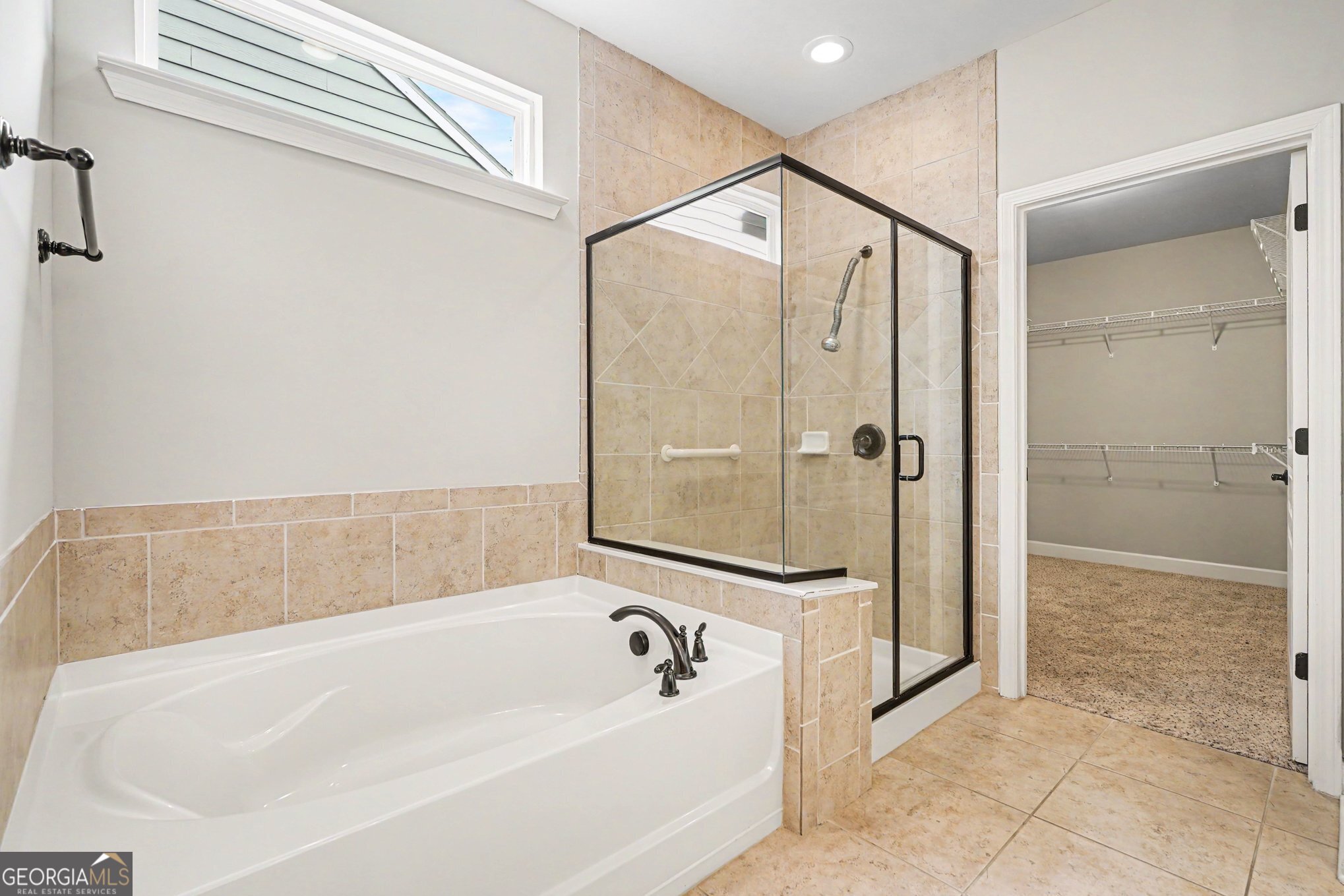 102 Crape Myrtle Drive Property Photo 27