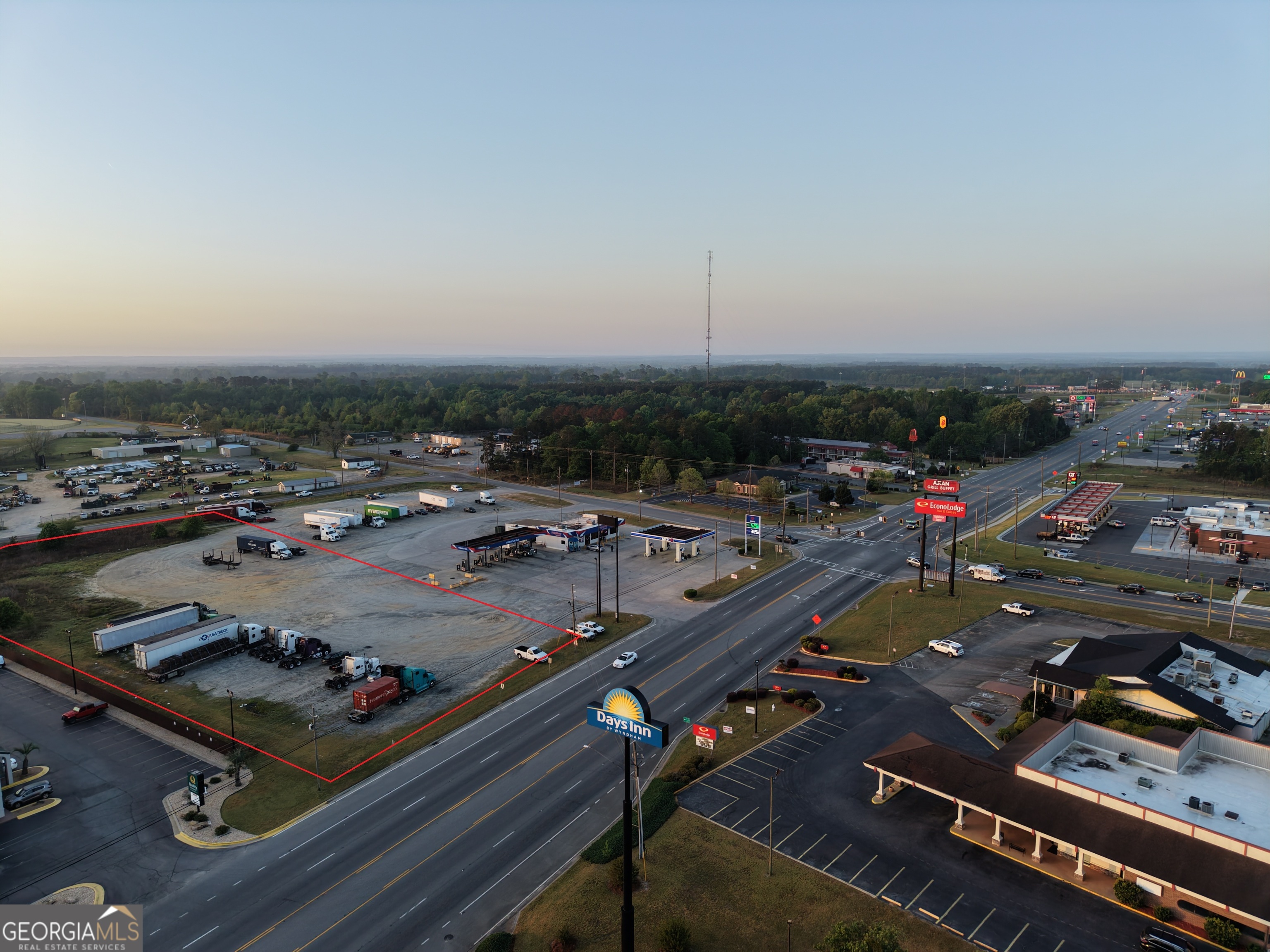 2120 Highway 441 Property Photo 2