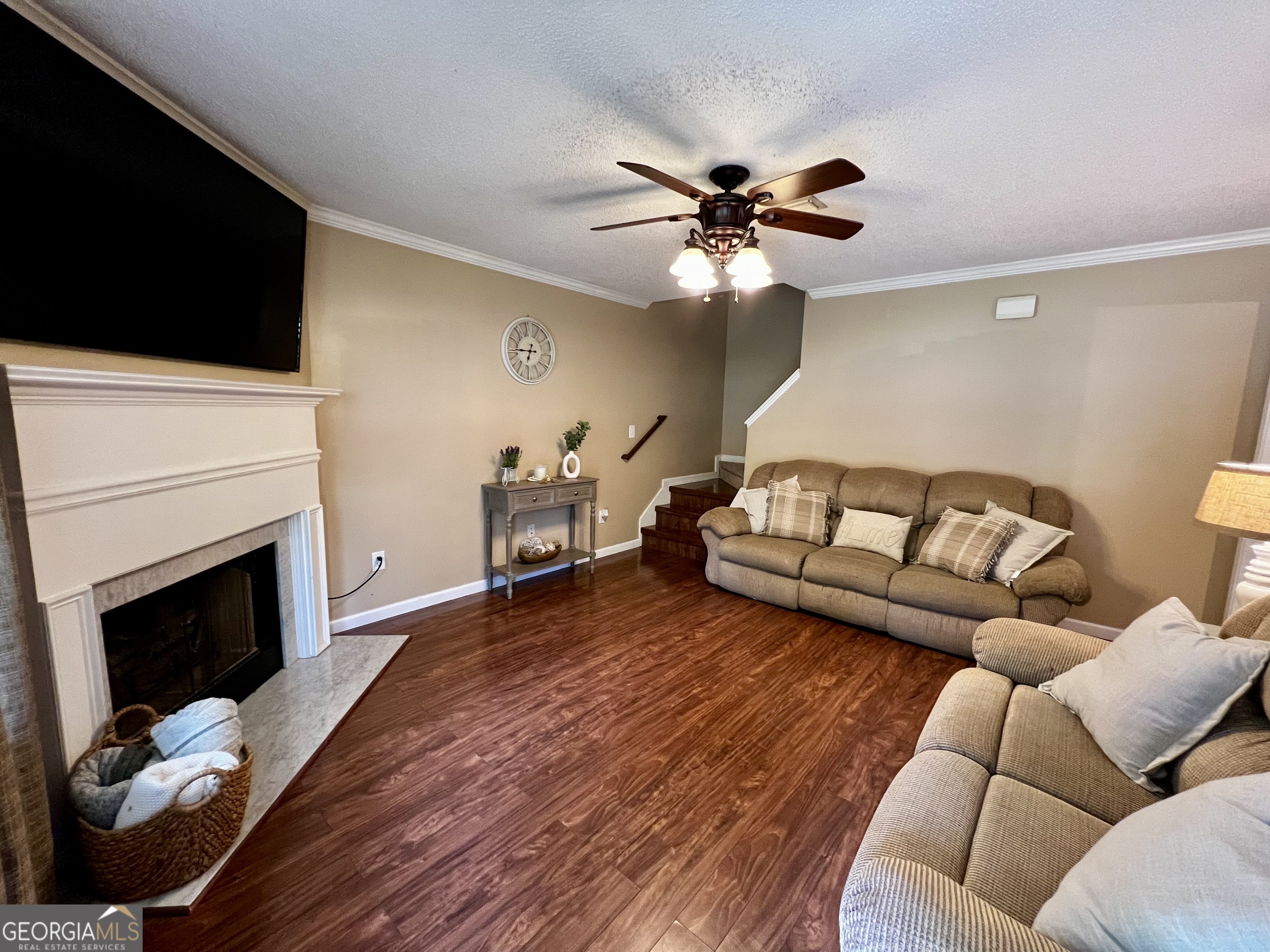 230 Autumn Ridge Court Property Photo 6