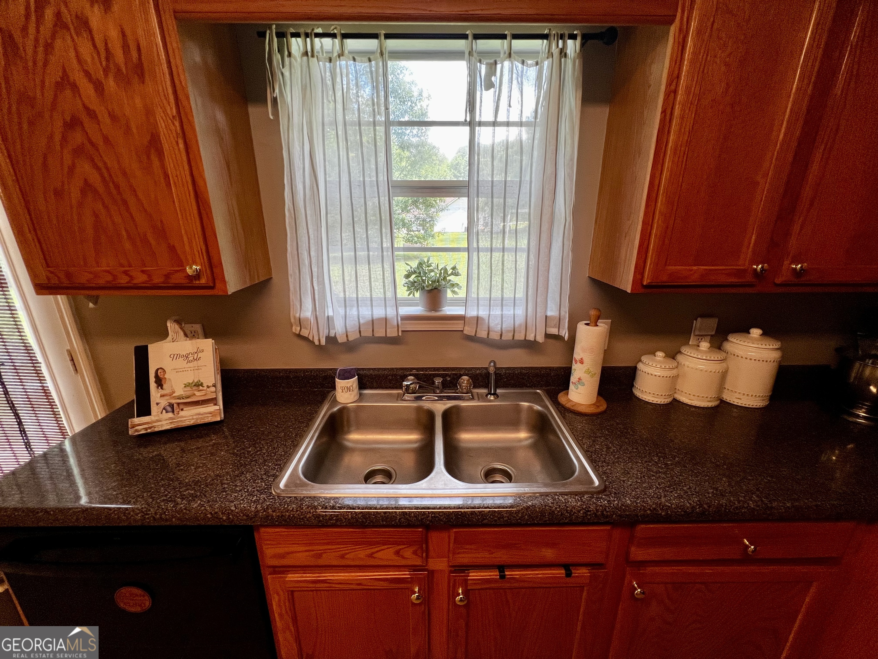 230 Autumn Ridge Court Property Photo 8