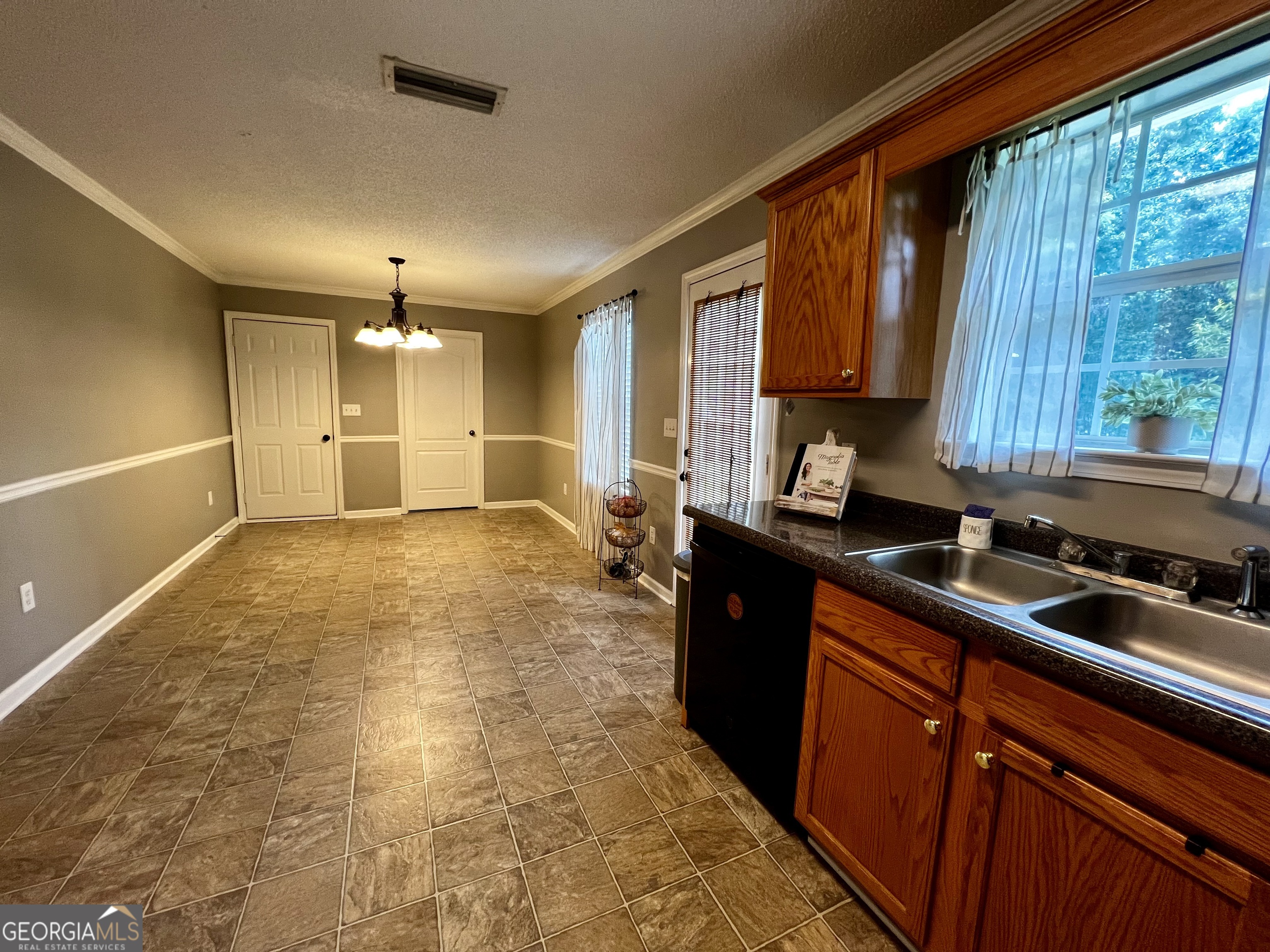 230 Autumn Ridge Court Property Photo 11