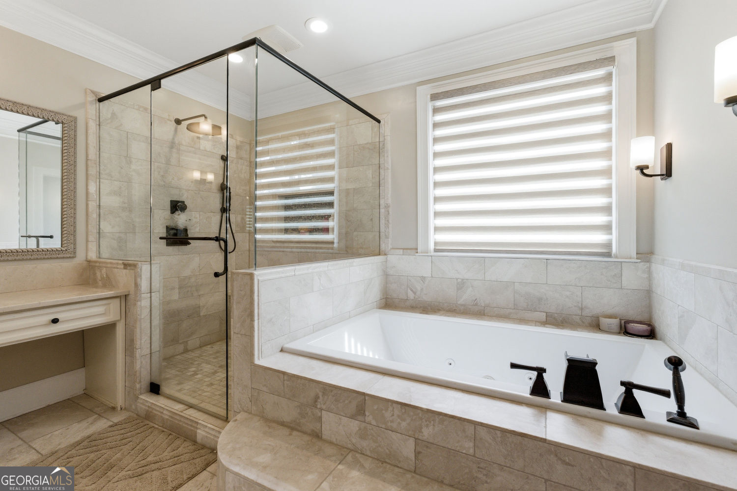 8360 Kenningston Way Property Photo 32