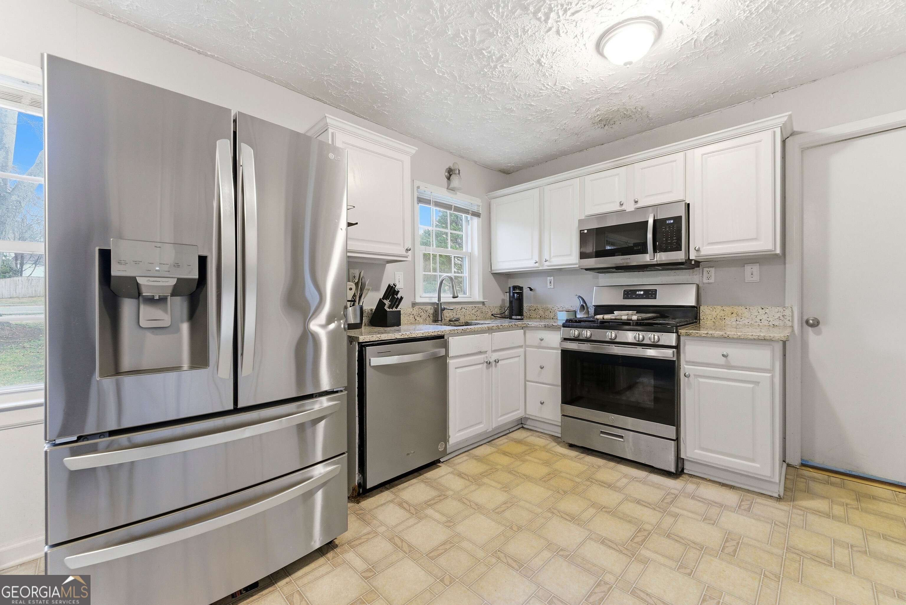 3245 Mars Hill Church Road Property Photo 6